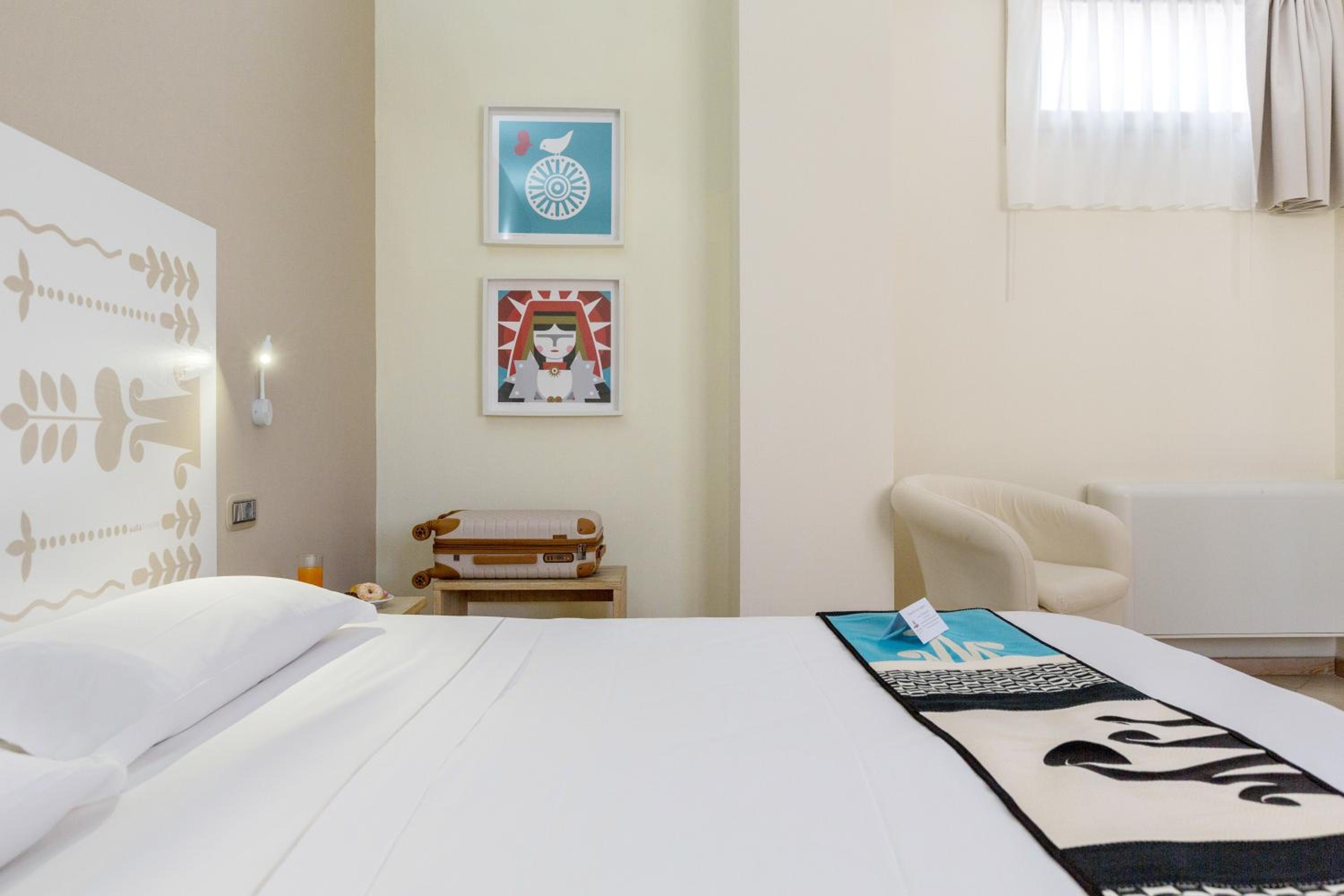 Double or Twin Room - Photo 24