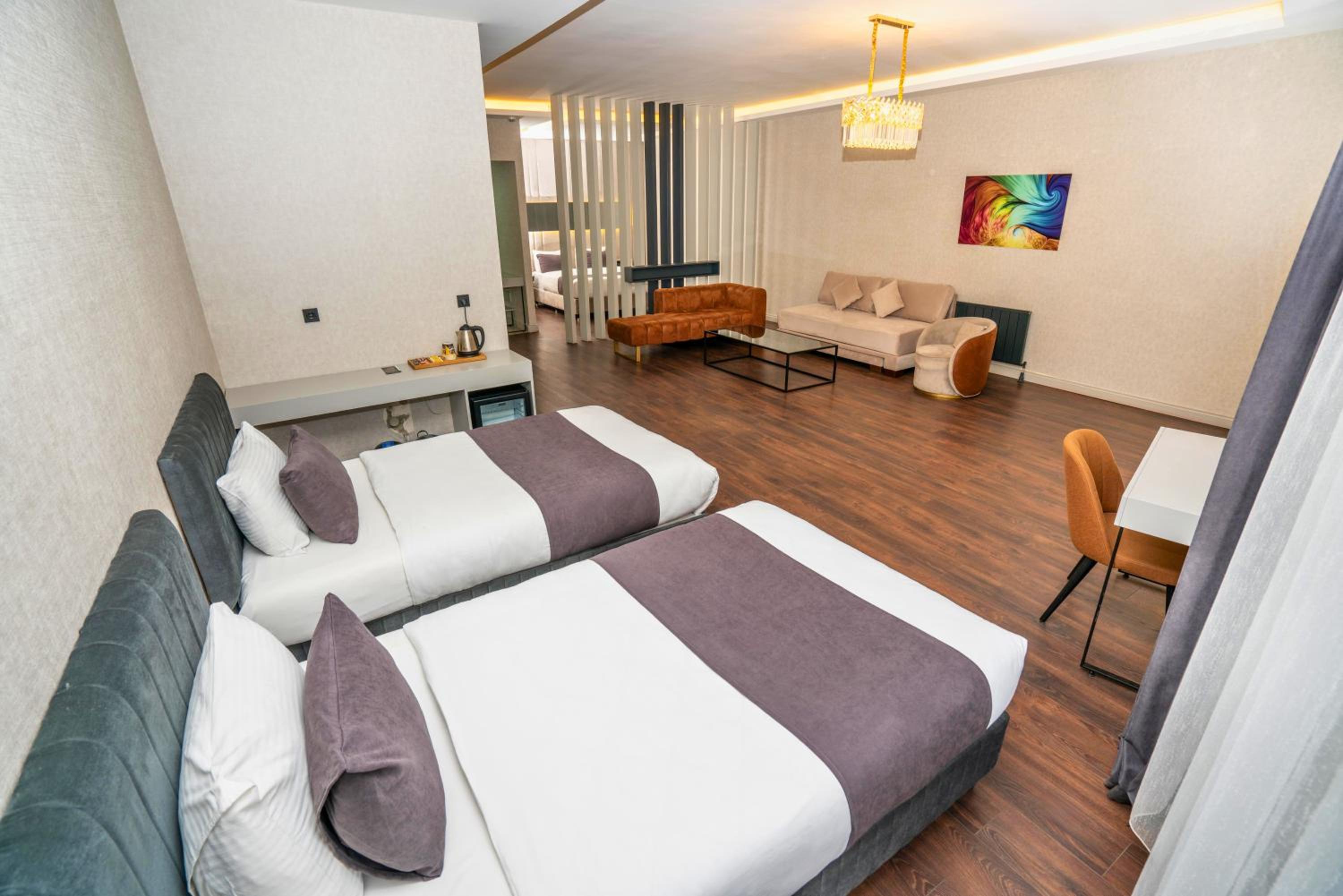 Superior Quadruple Room - Photo 6