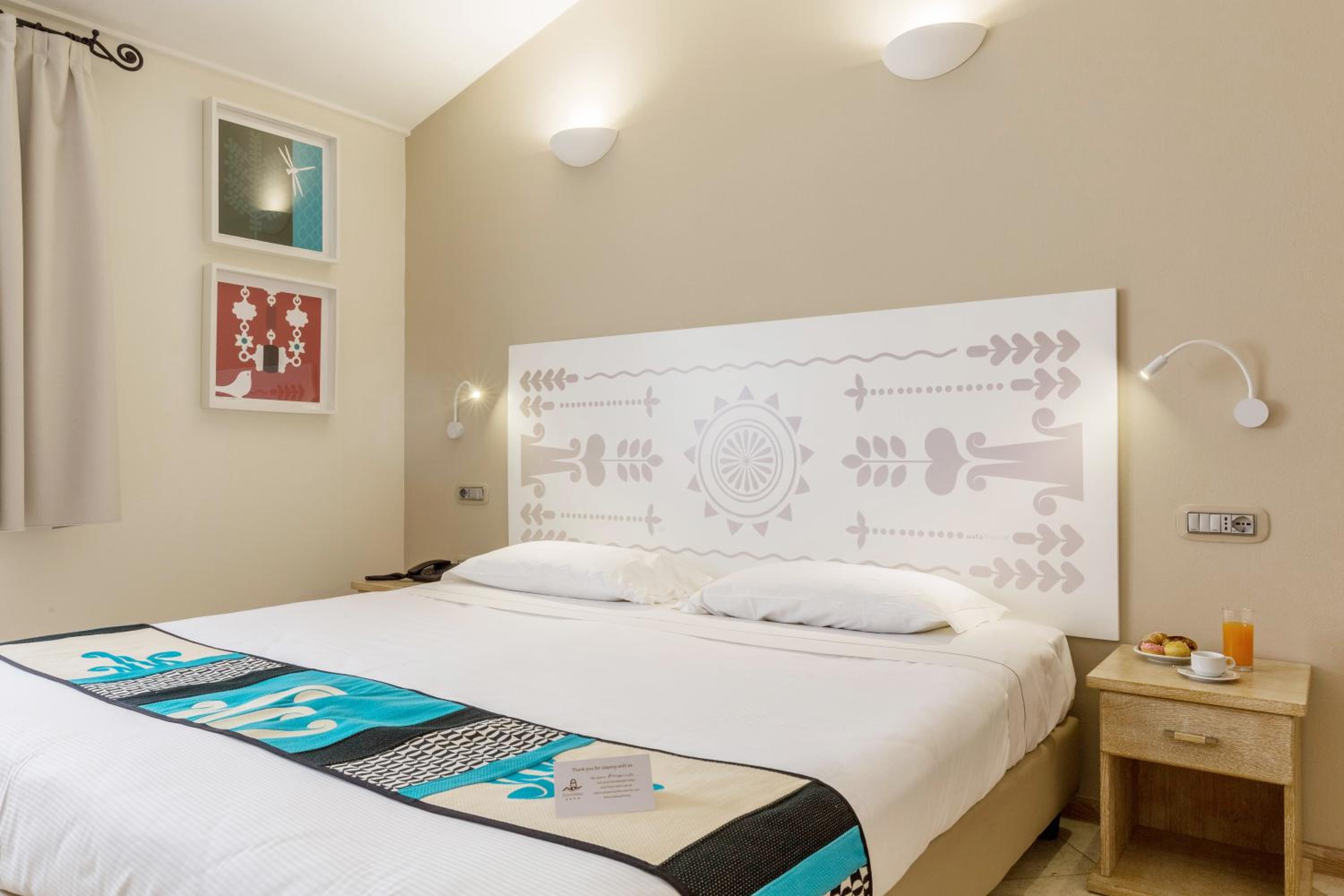 Superior Double or Twin Room - Photo 5