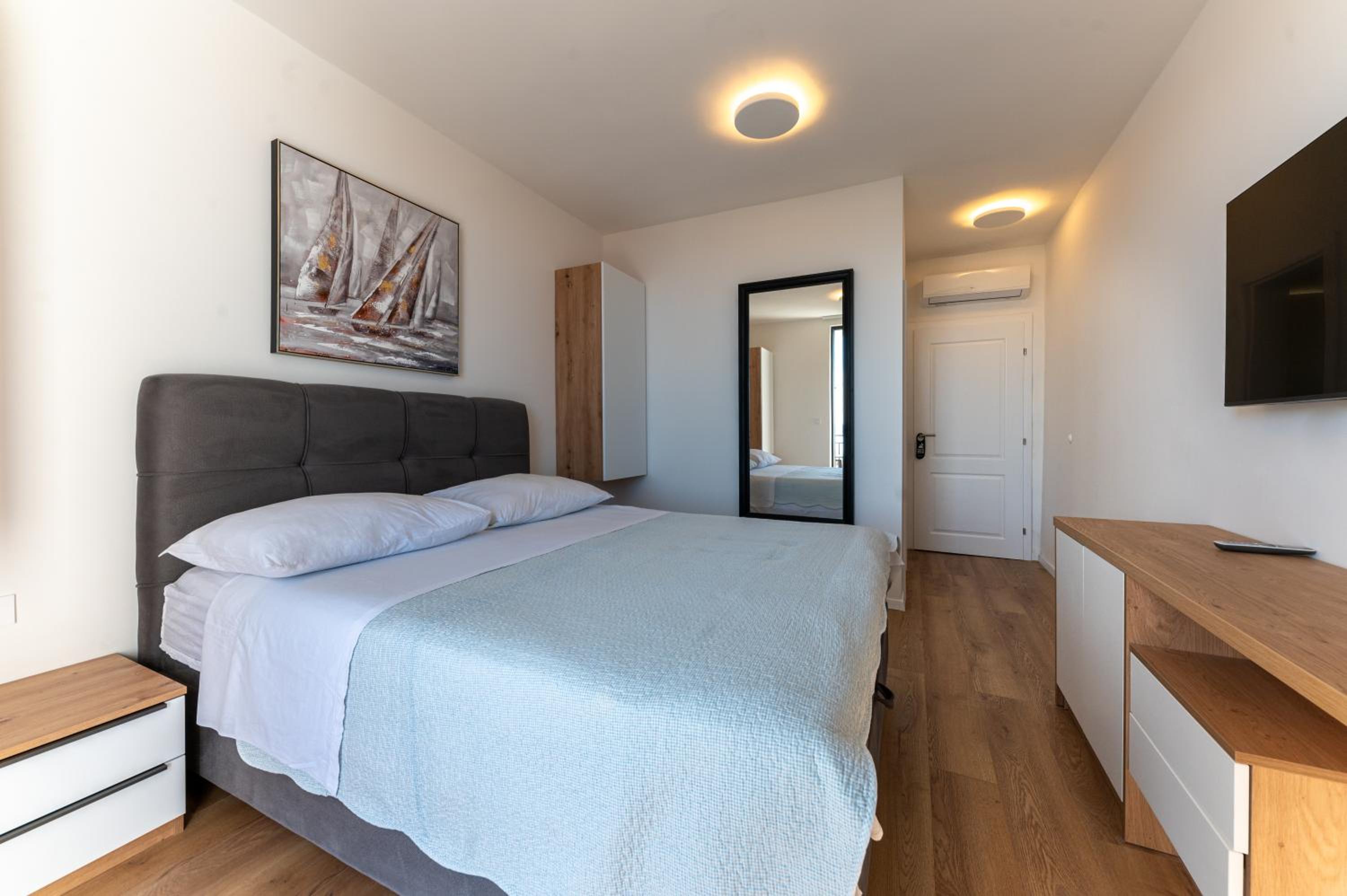 Deluxe Double Room with Balcony and Sea View photo 1