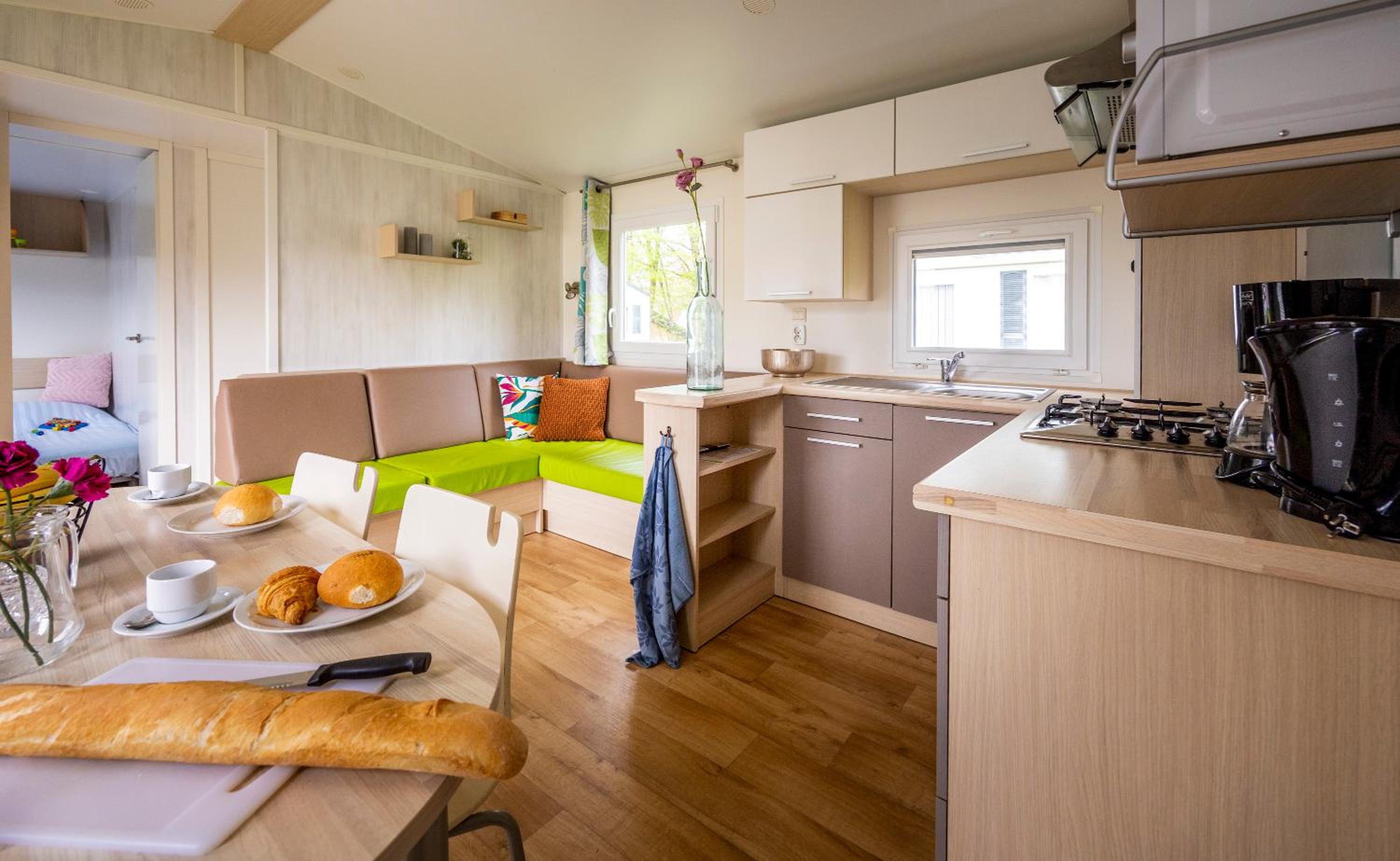 Stacaravan 6 personen (3 slaapkamers)