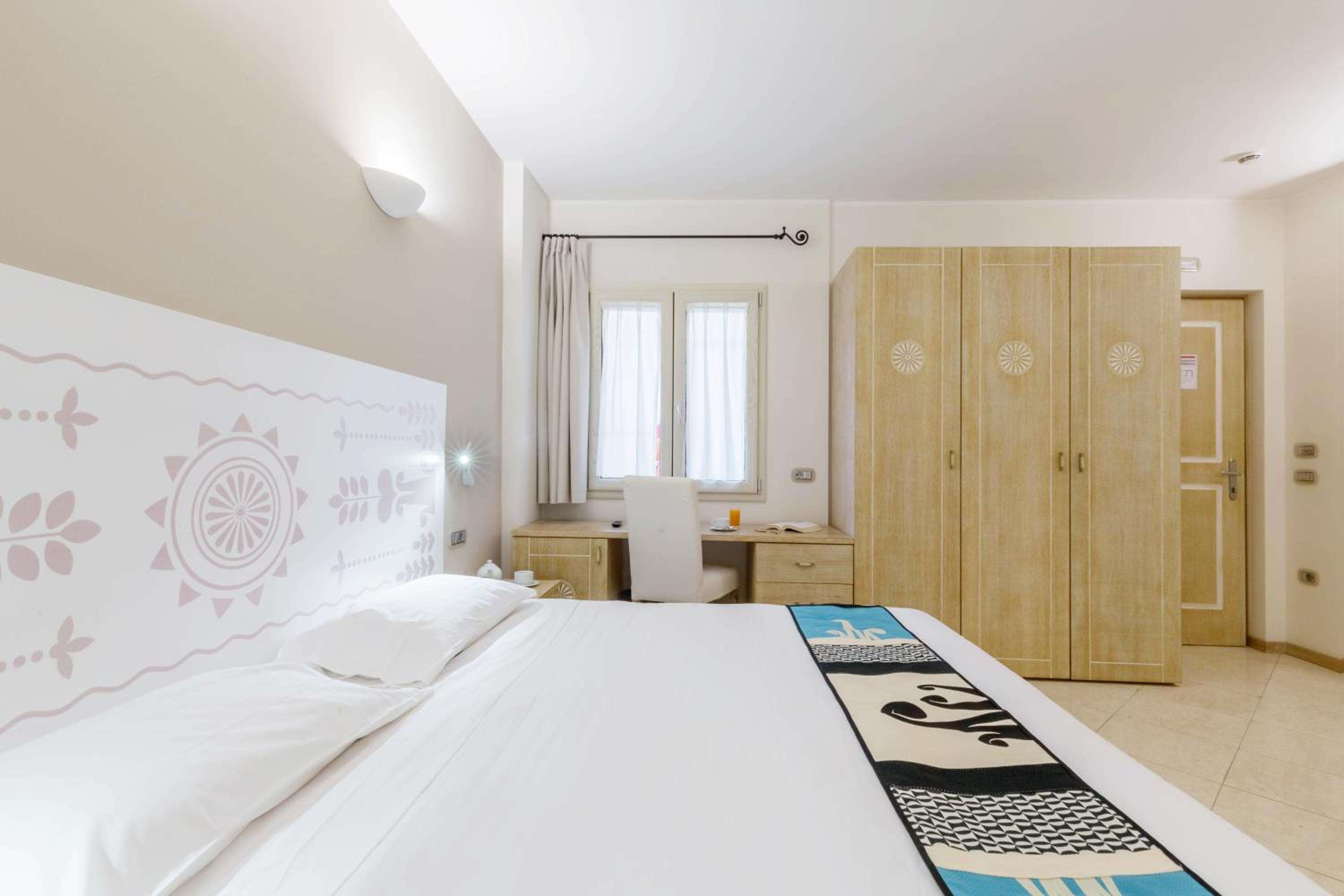 Triple Room - Photo 12