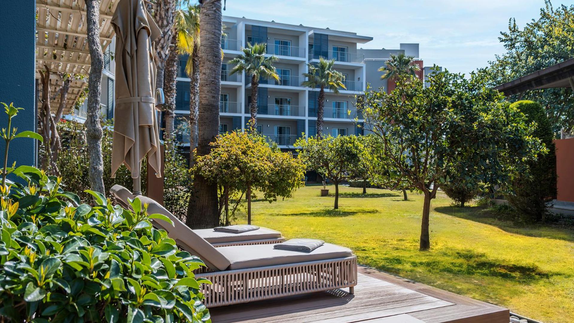 Deluxe Suite with Relax Garden Terrace (2 Adult + 2 Children) photo 3
