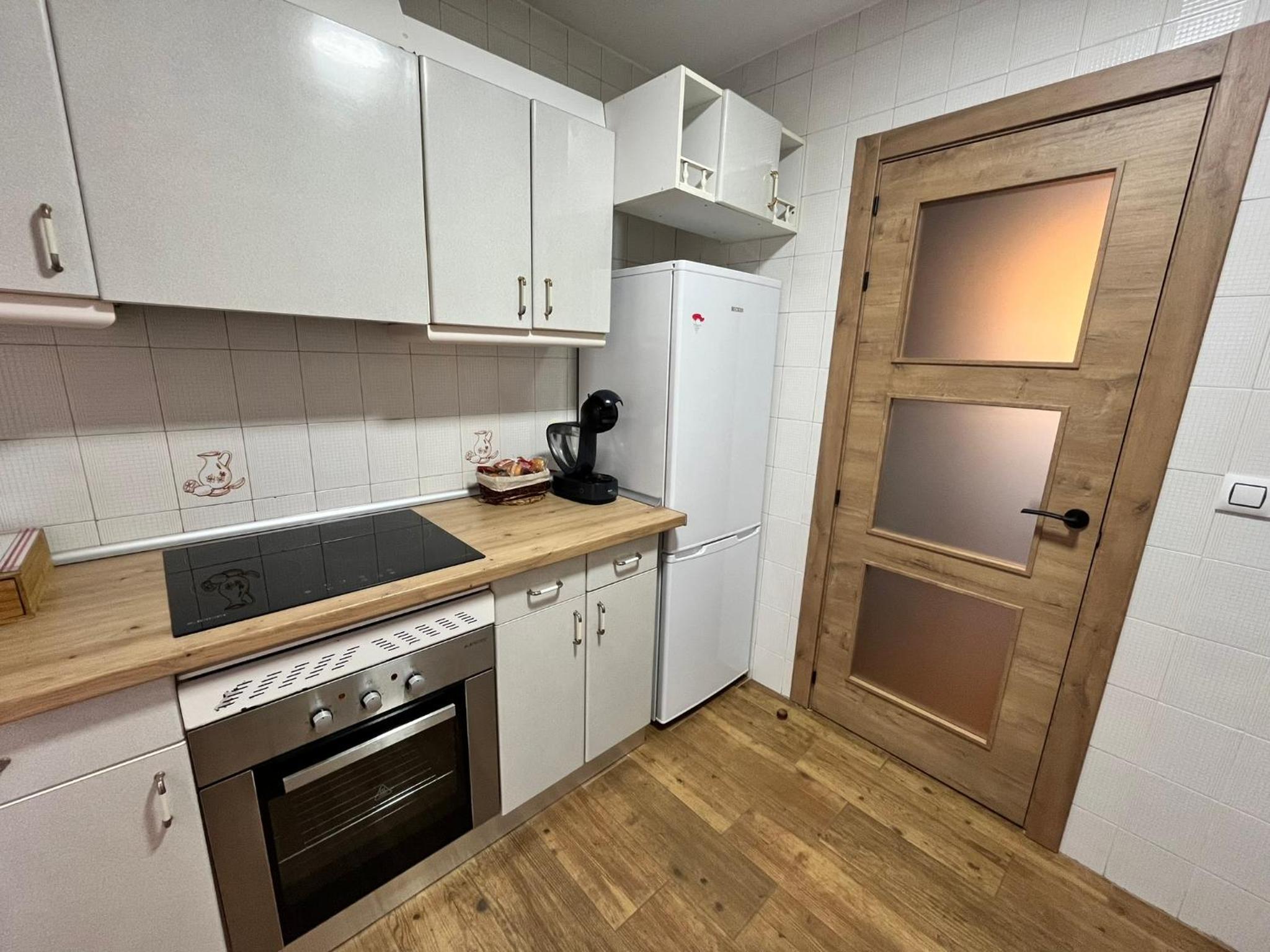 Two-Bedroom House - Photo 16
