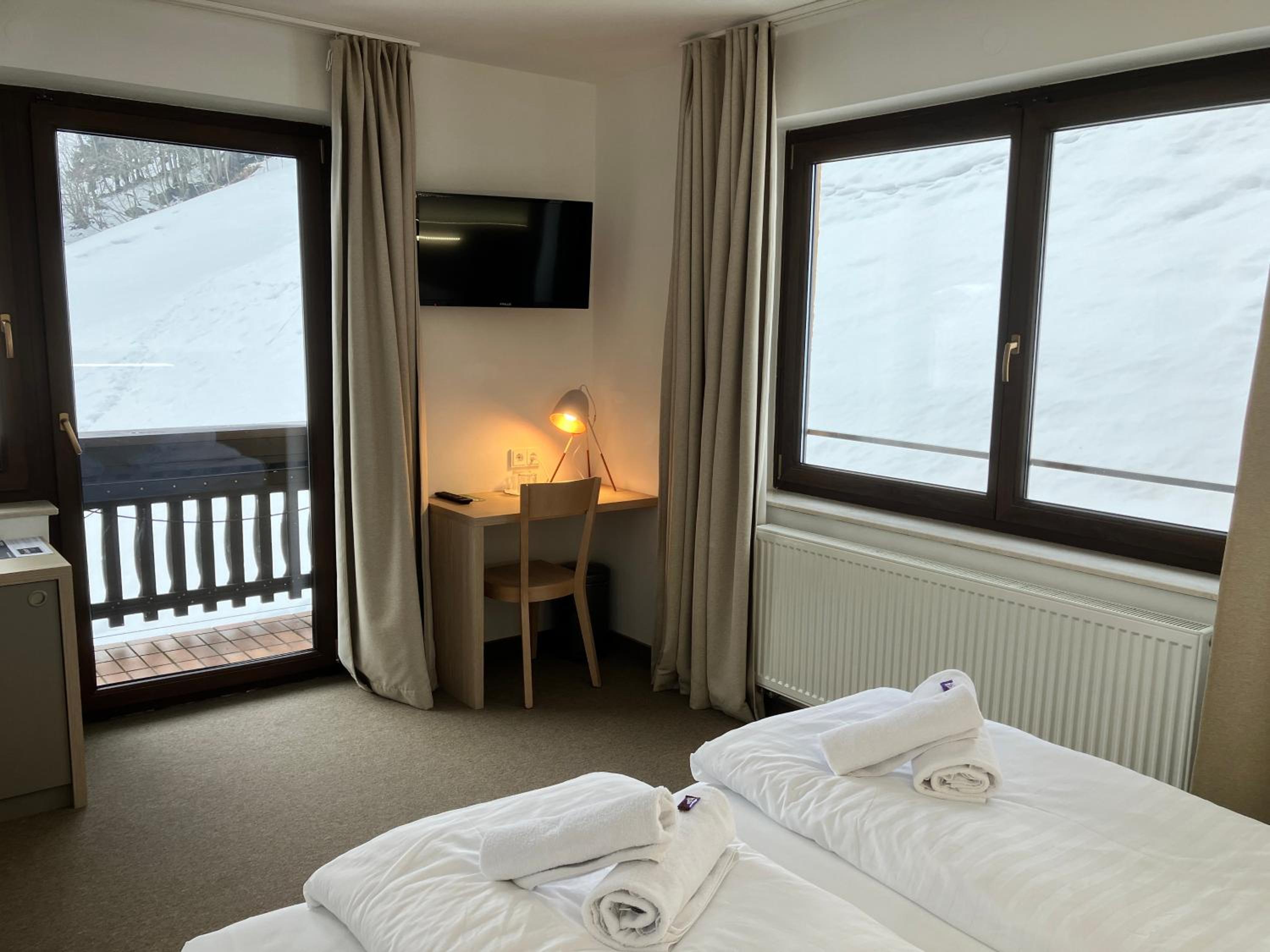 Double Room with Balcony photo 1