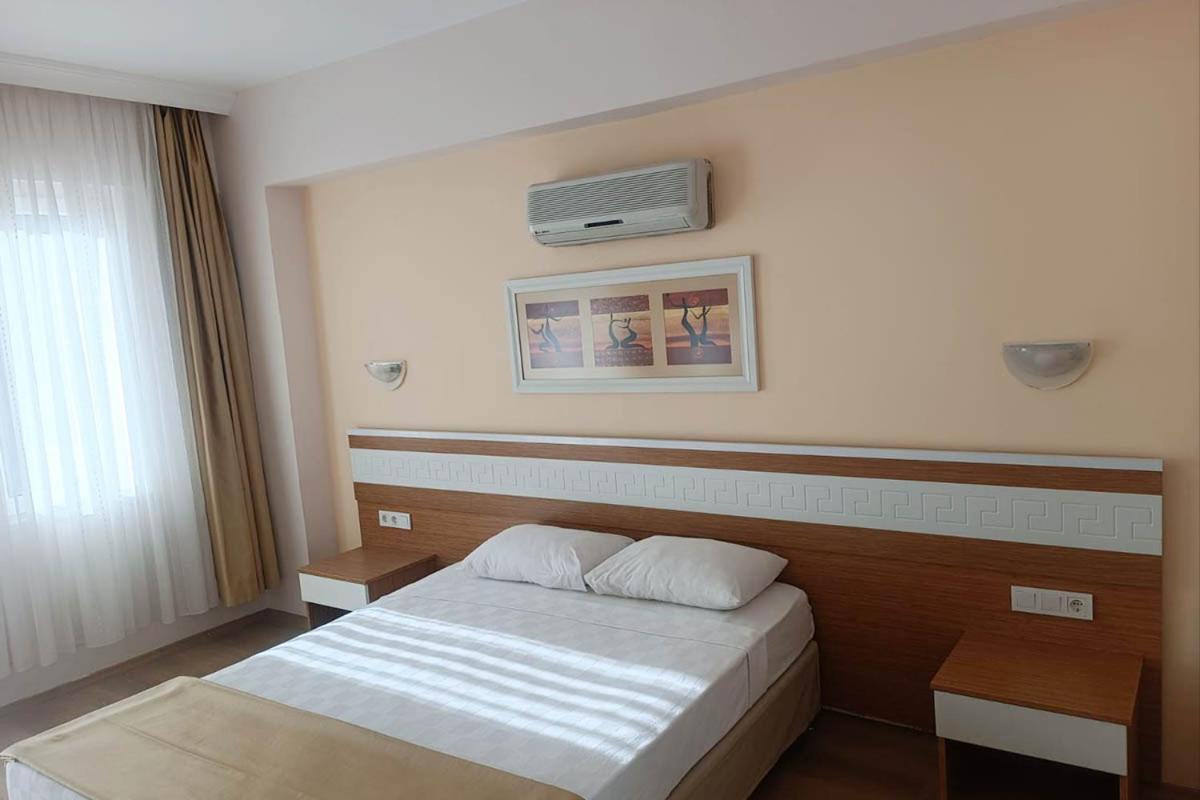 Standard Double or Twin Room - Photo 3