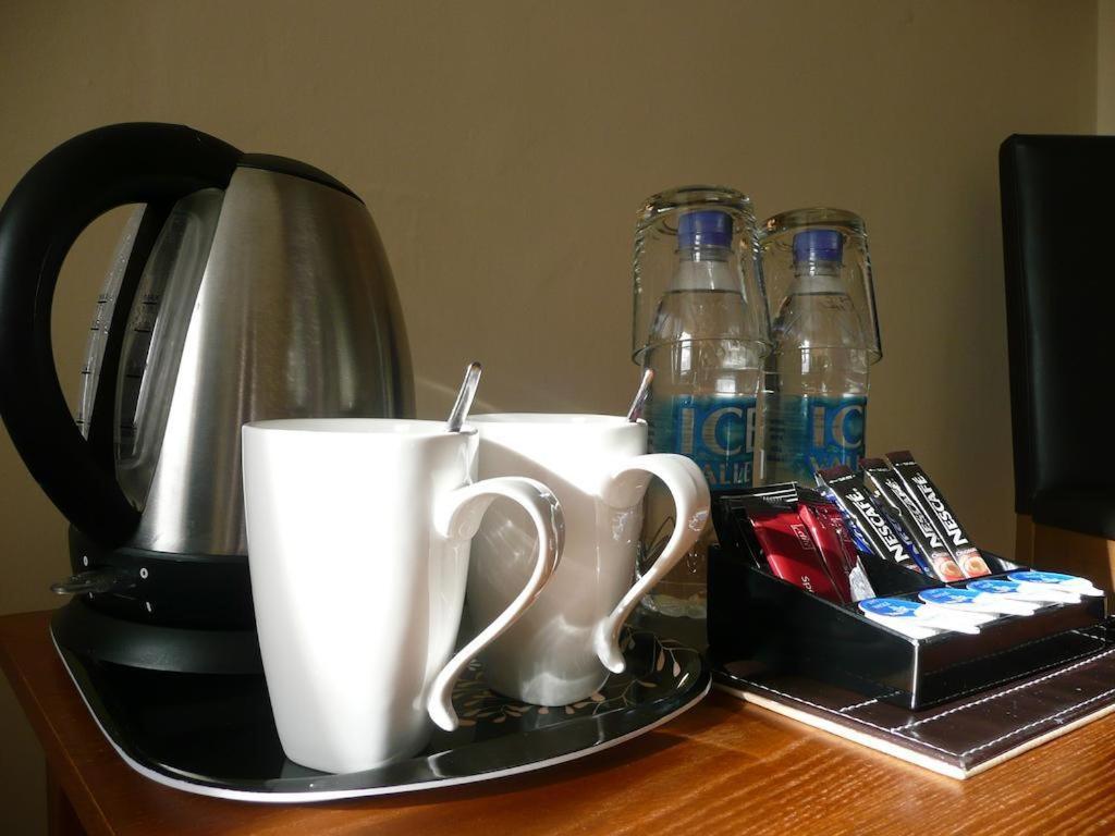 Single Room photo 3