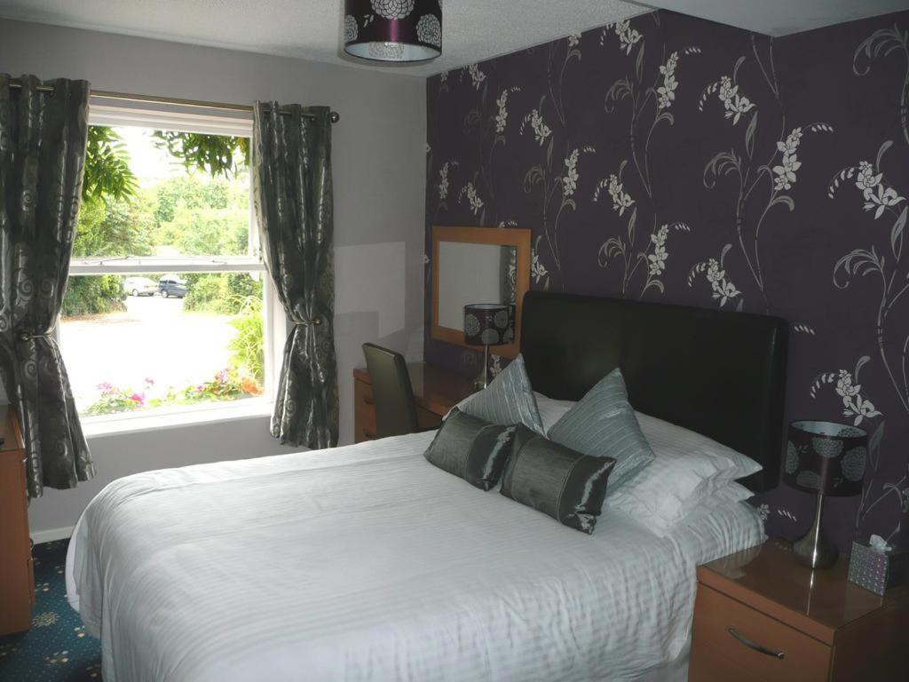 Double Room with Private Bathroom photo 3