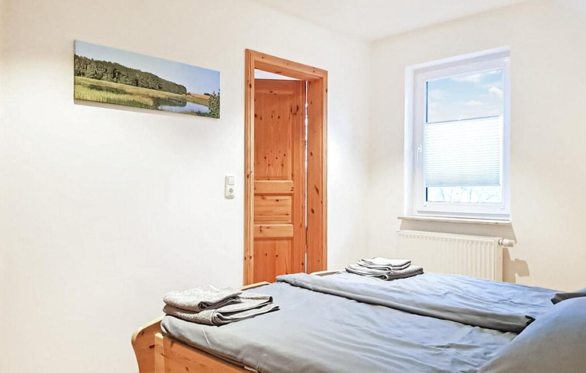 Two-Bedroom Deluxe Apartment with Balcony