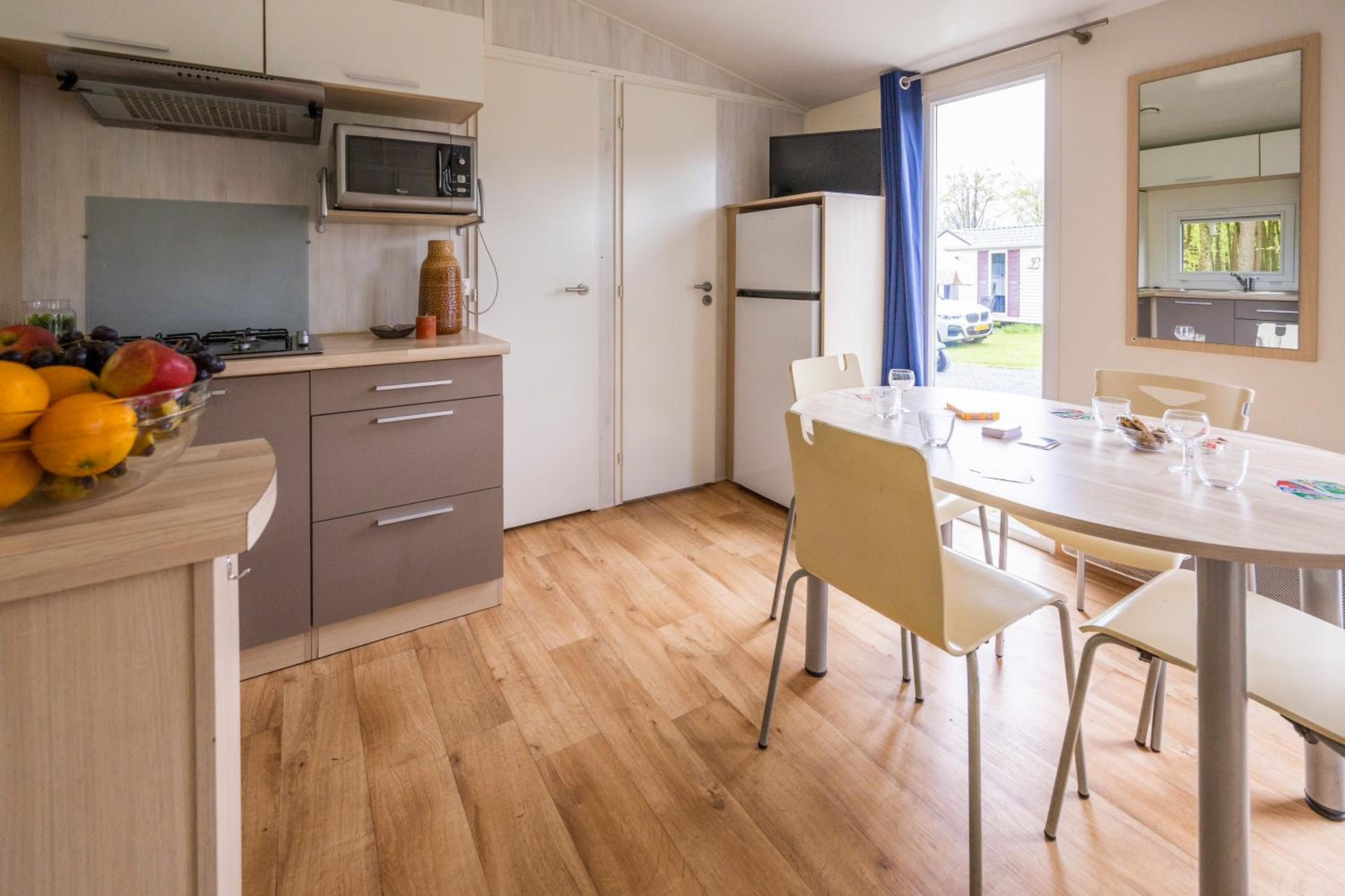 Stacaravan 4 personen (2 slaapkamers)