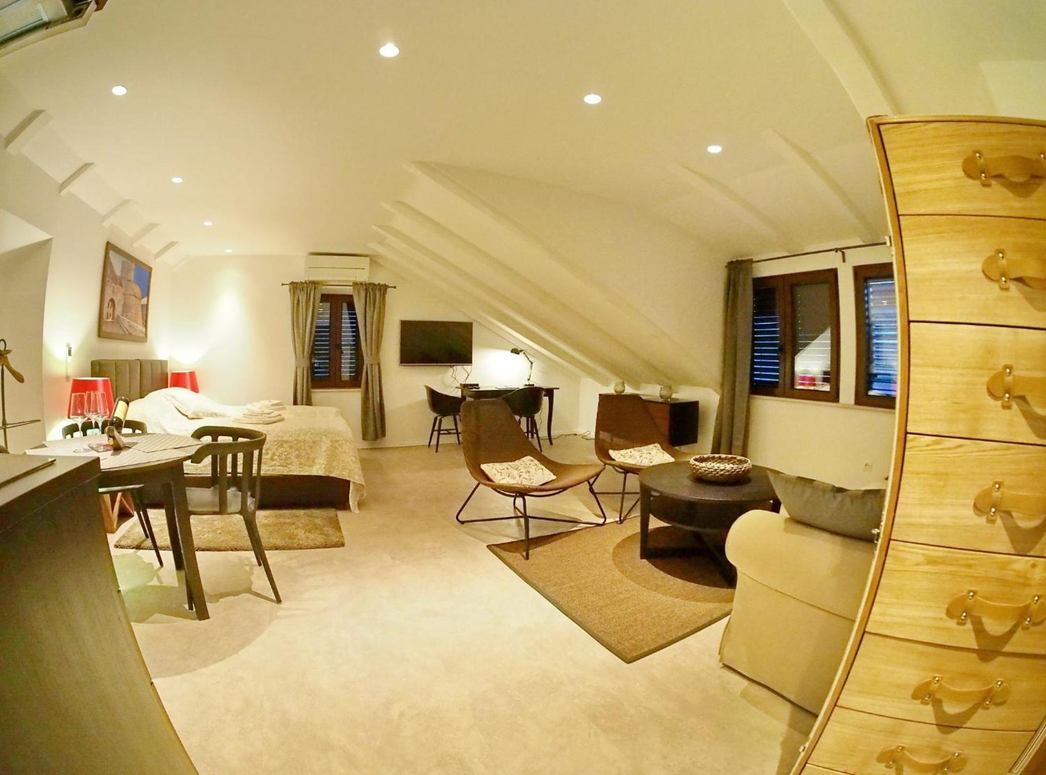 Comfort Studio