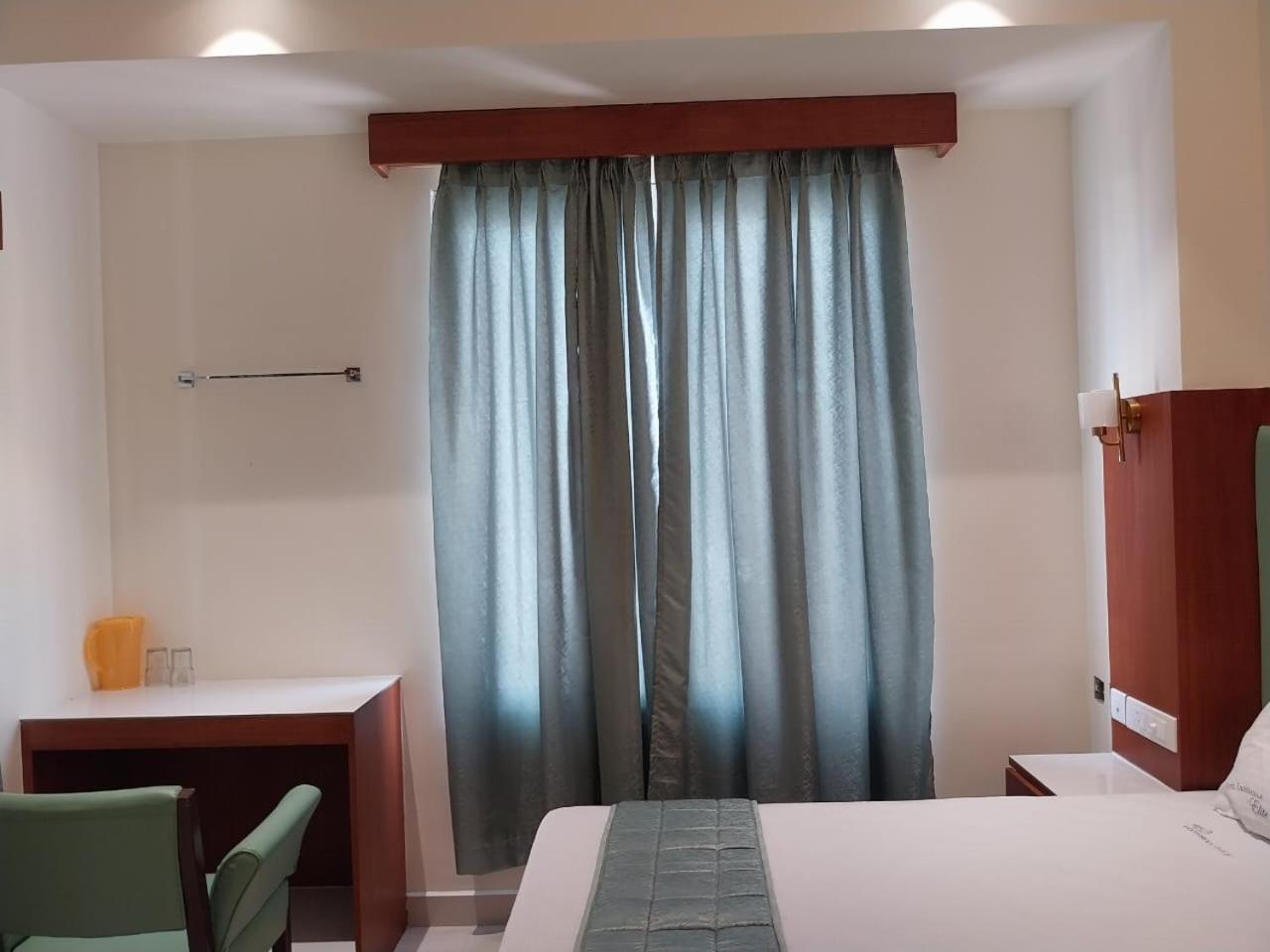 Standard Double Room with Fan photo 3