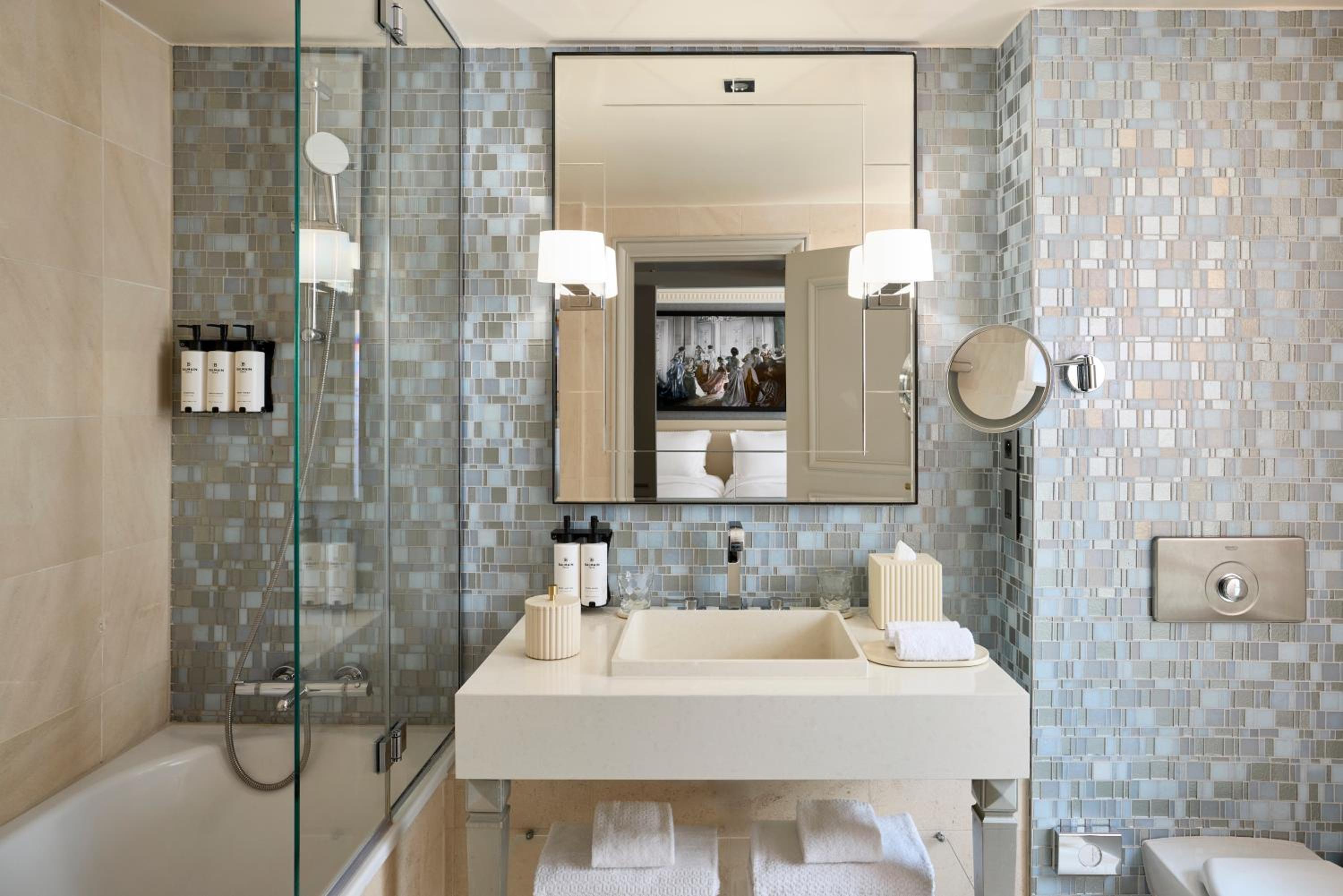 Two-Bedroom King Suite