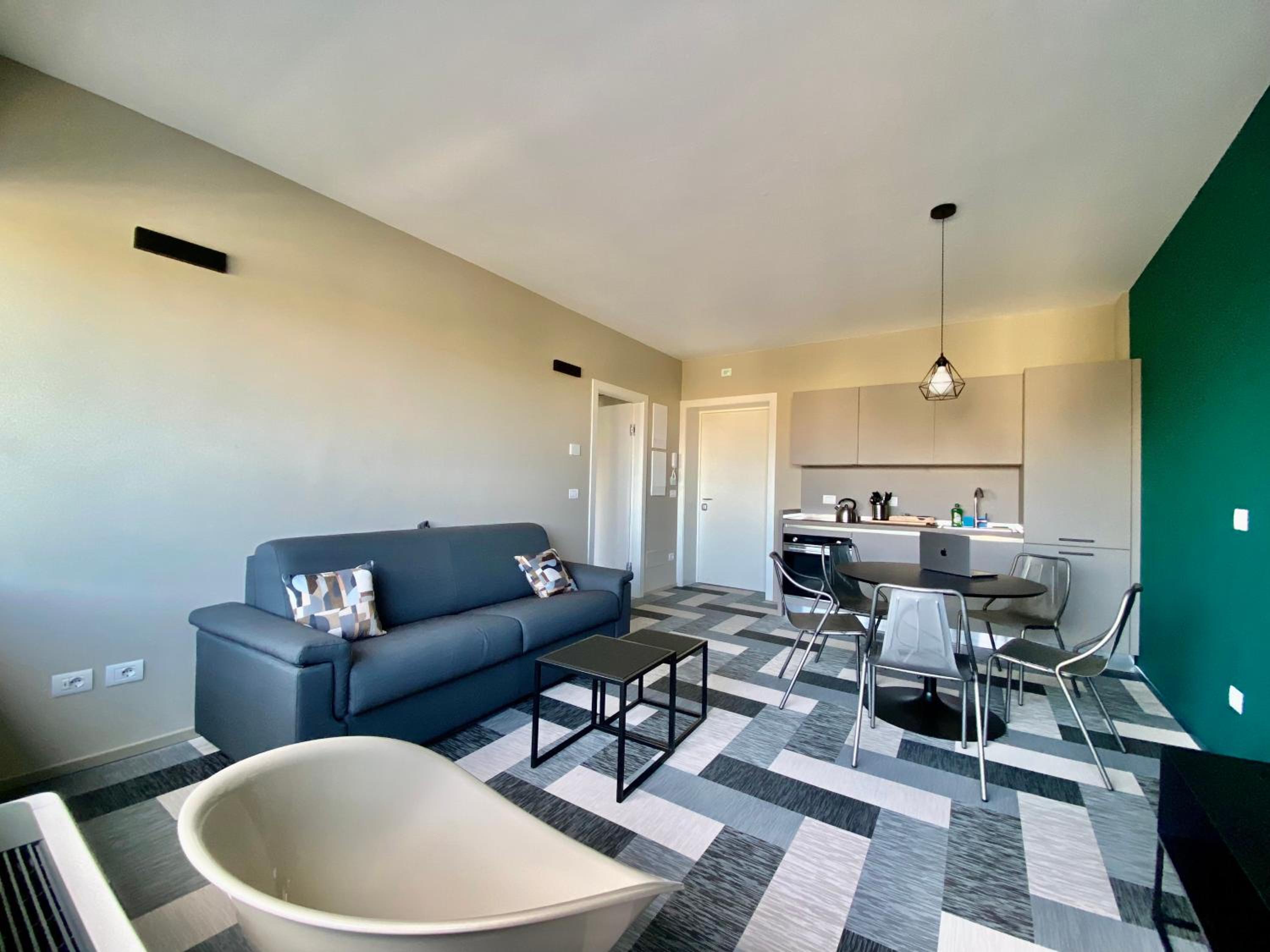 Apartment 4