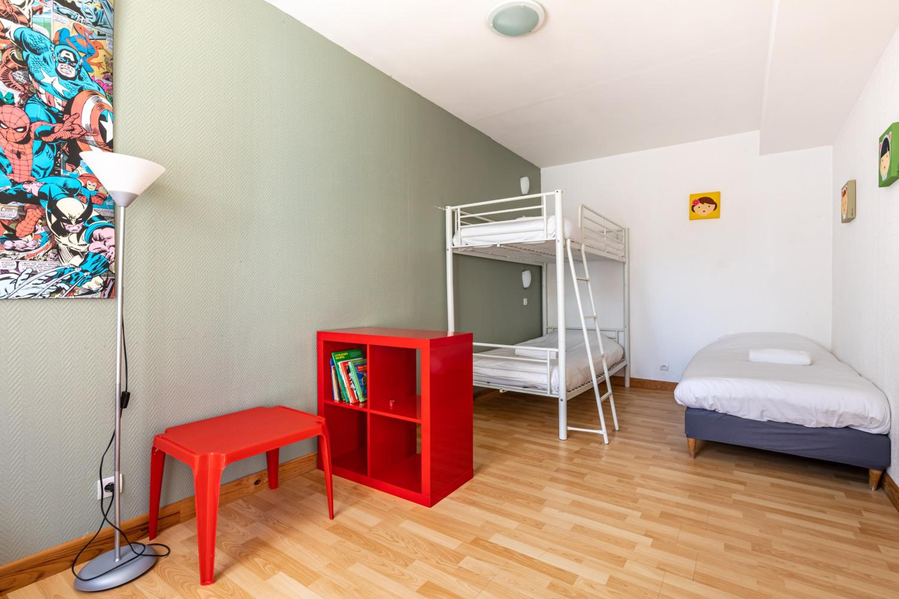 Family Double Room - Photo 8