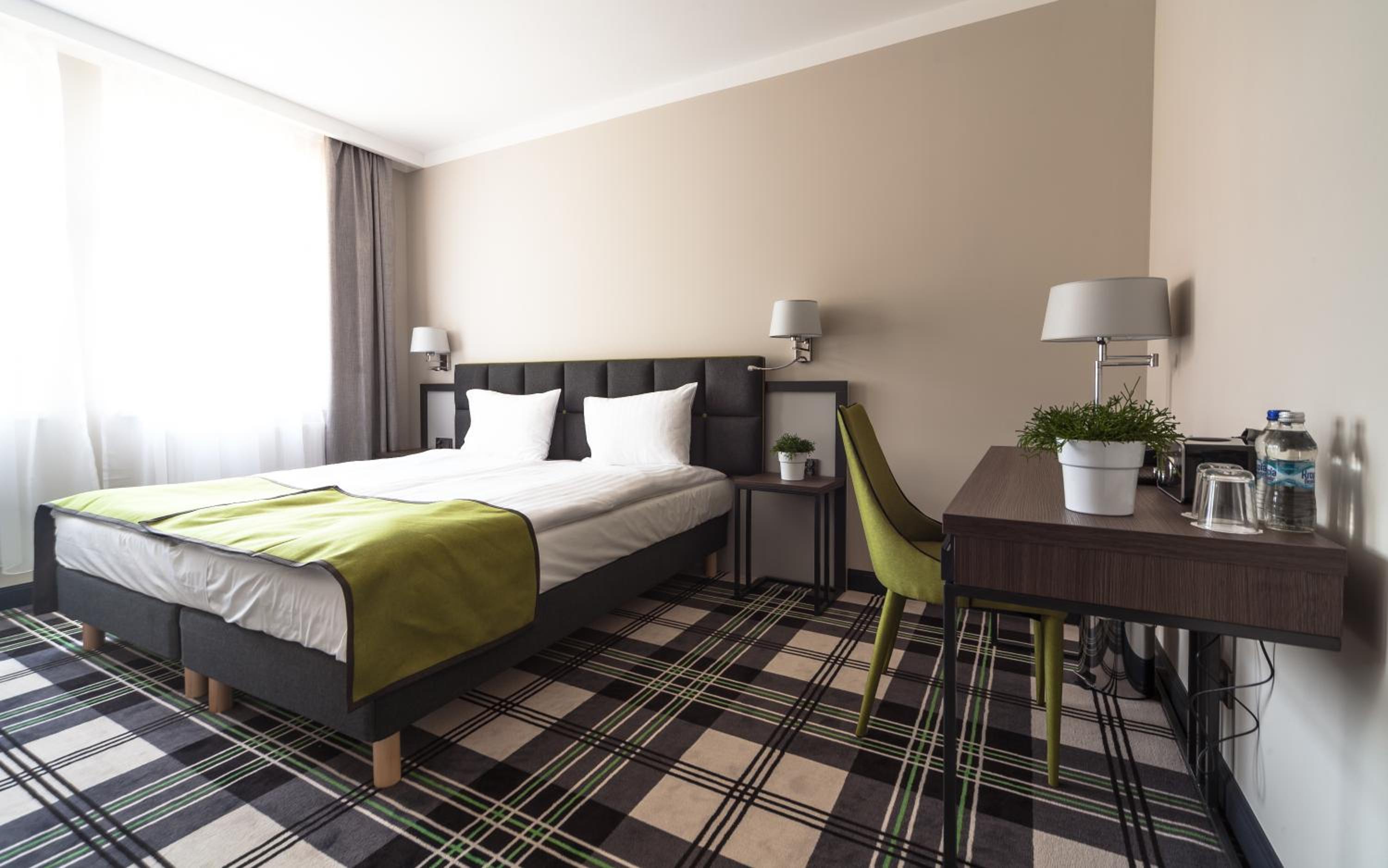 Double or Twin Room - Photo 12