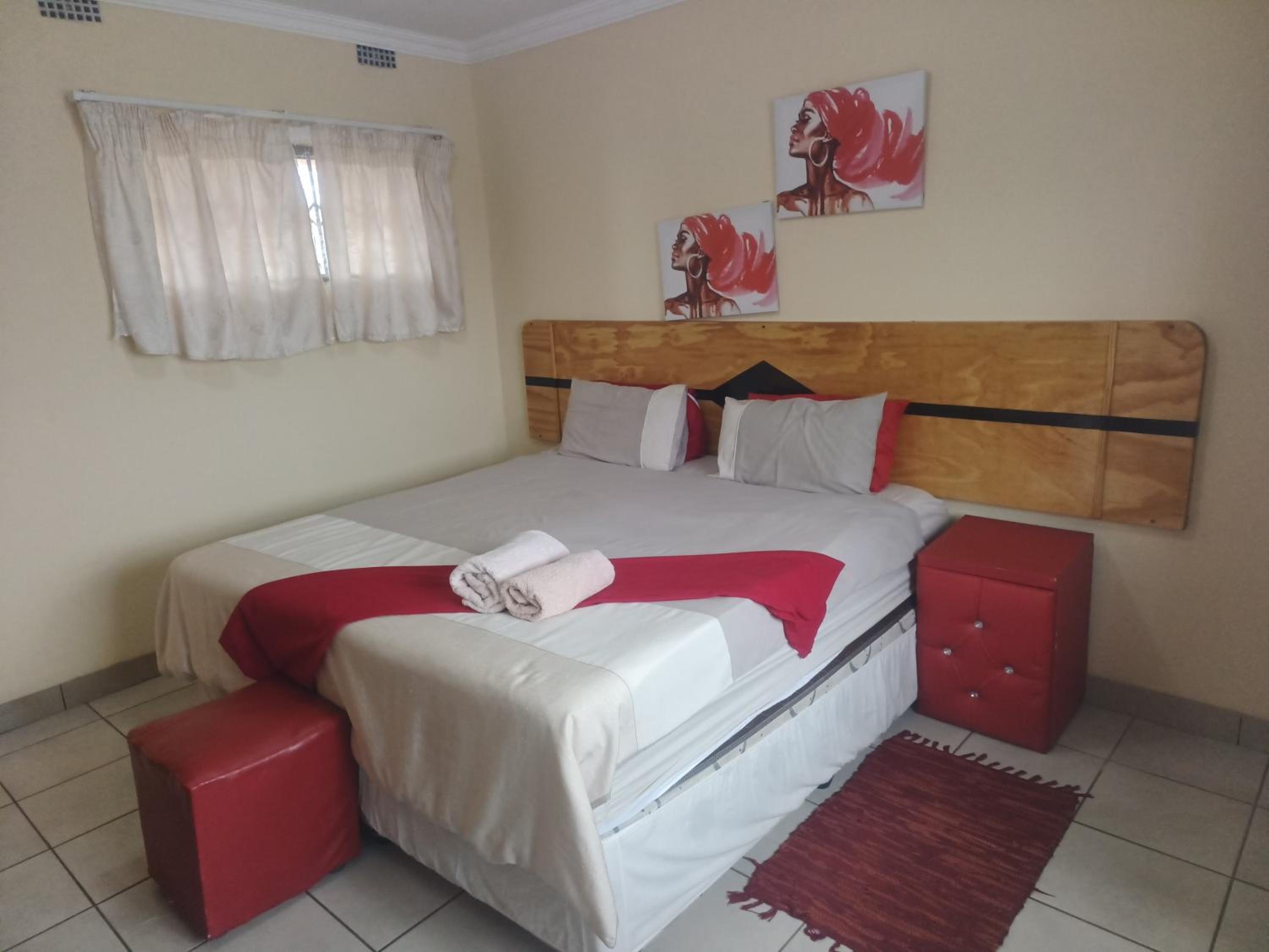 Classic Twin Room - Photo 17