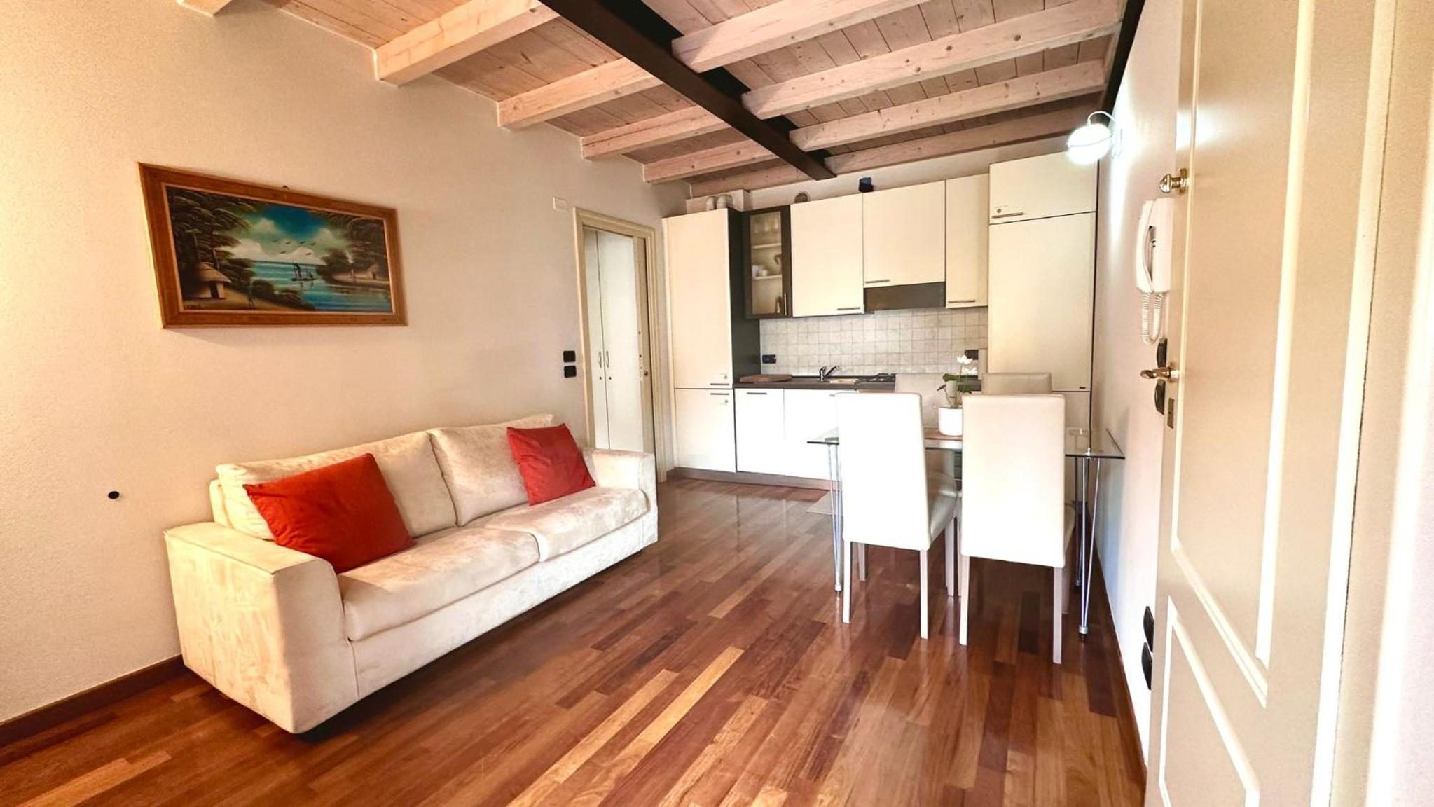 One-Bedroom Apartment With Balcony And City View
