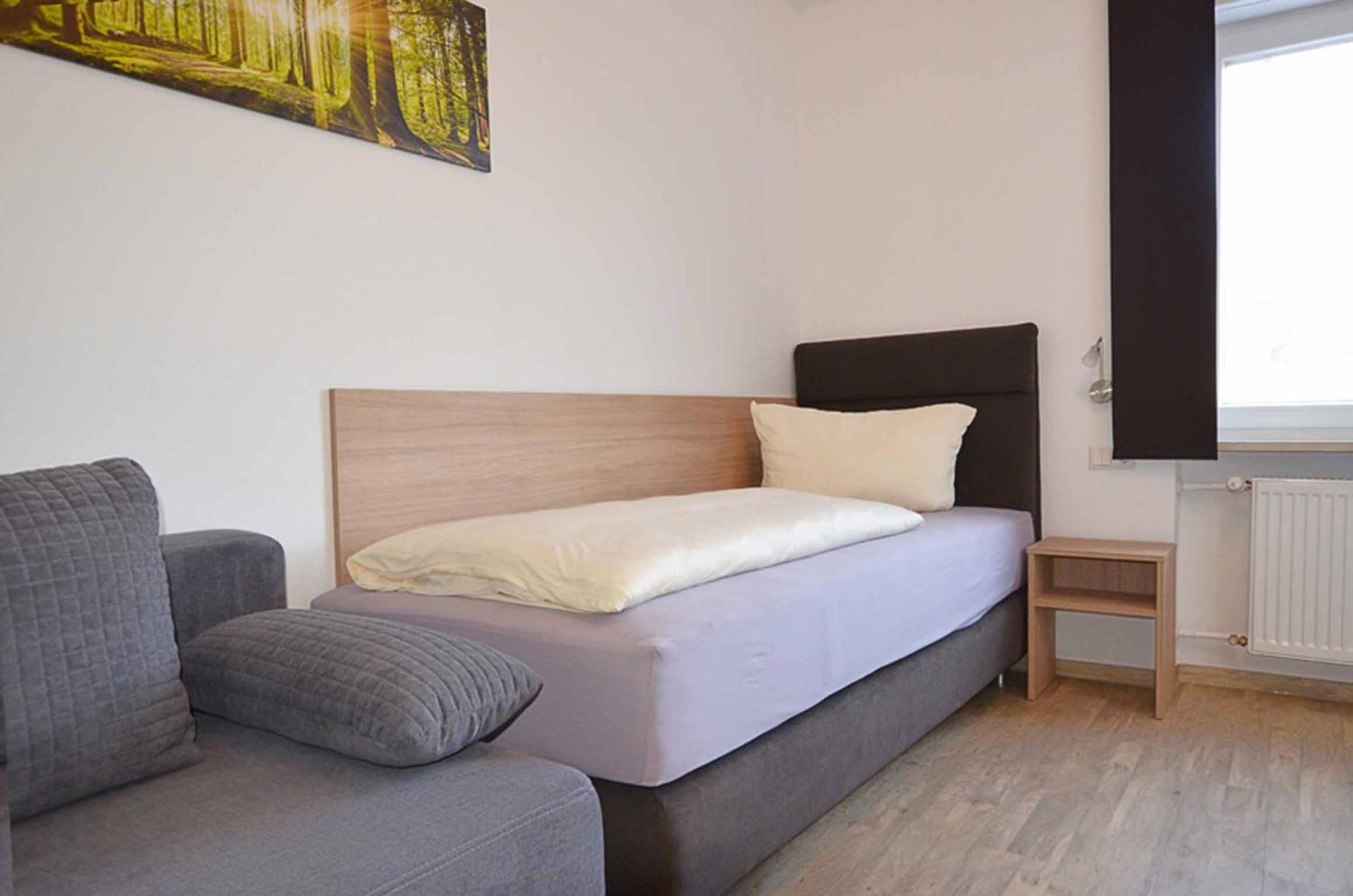Single Room photo 3
