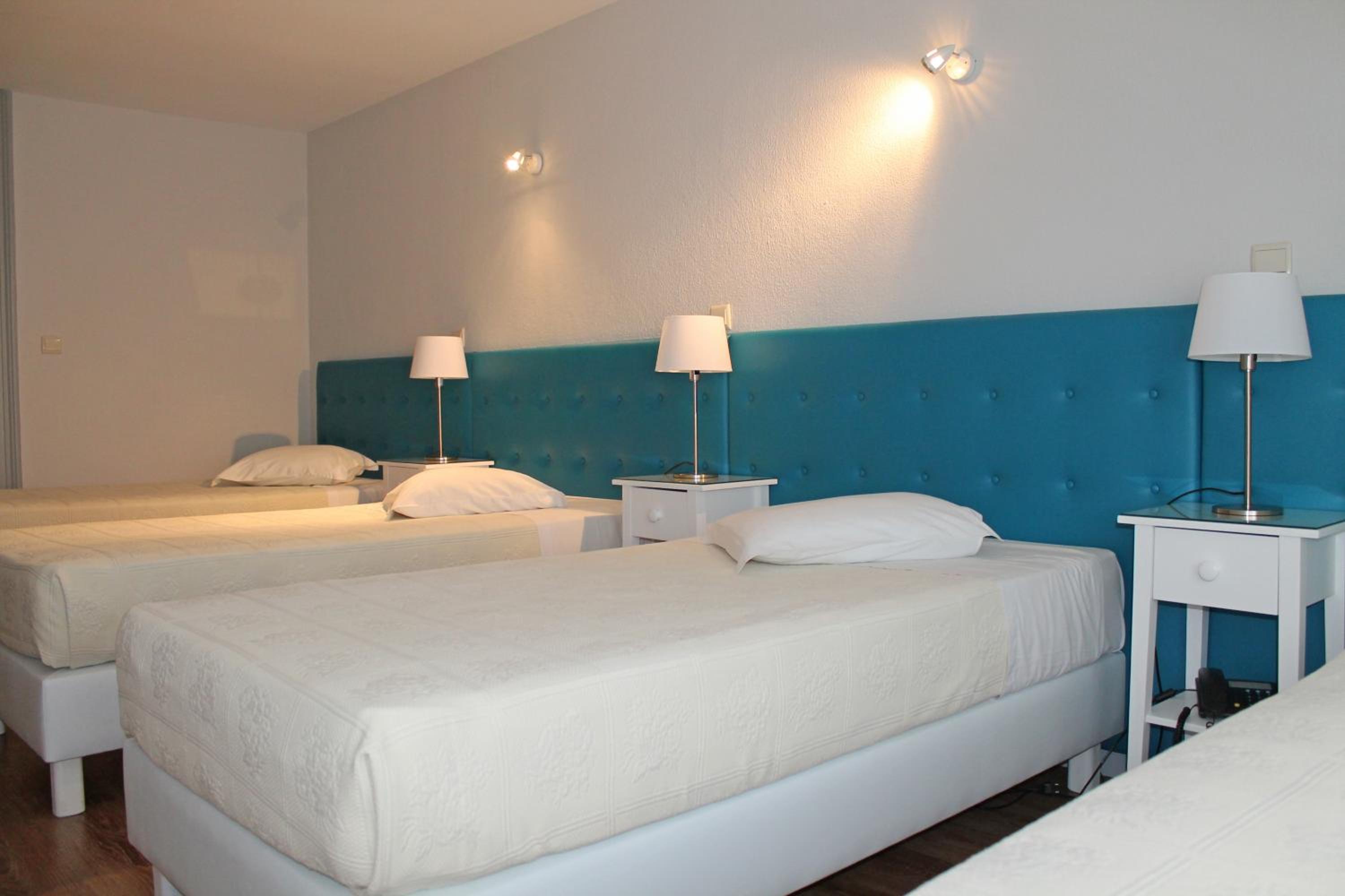 Quadruple Room - Photo 6
