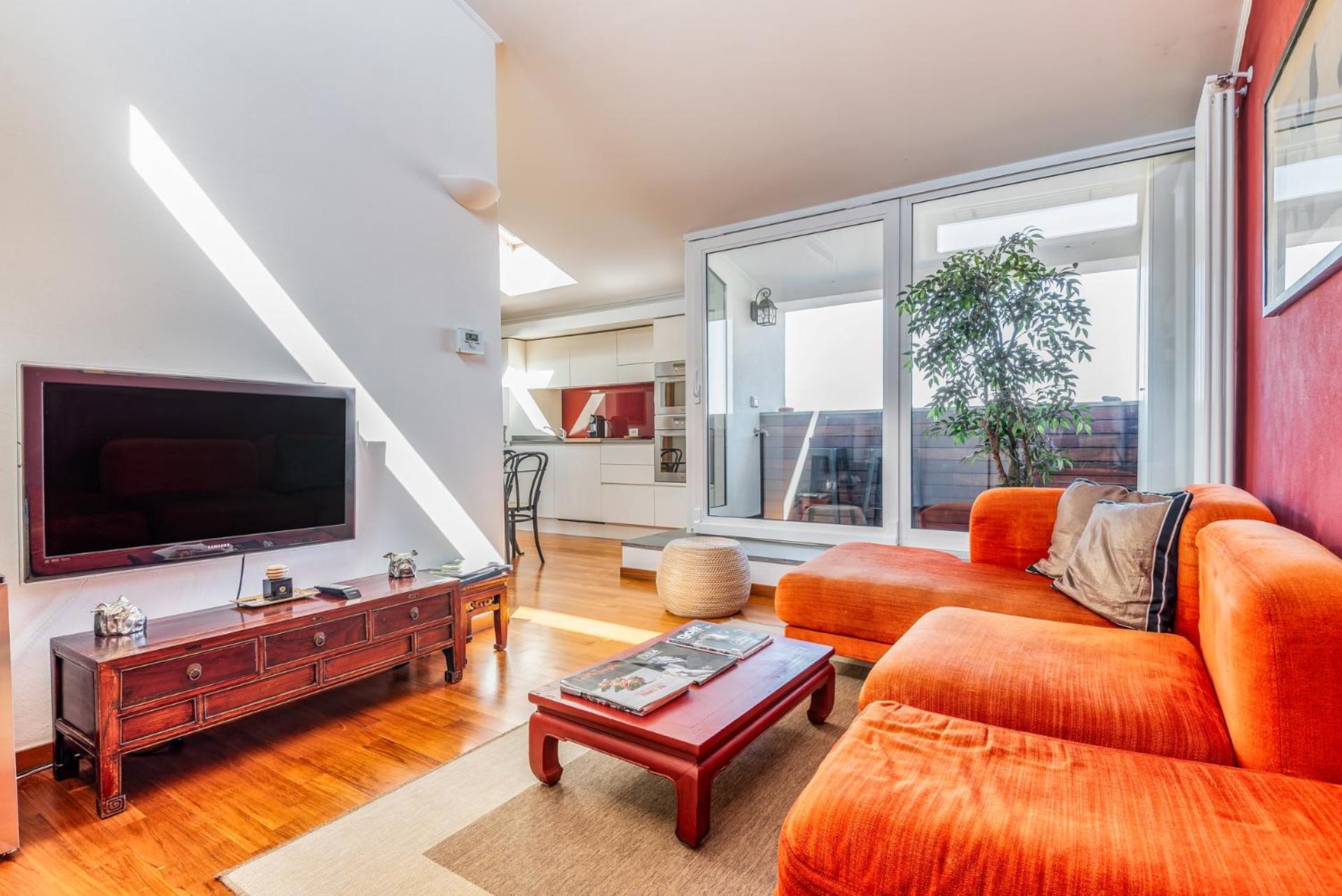 One-Bedroom Apartment