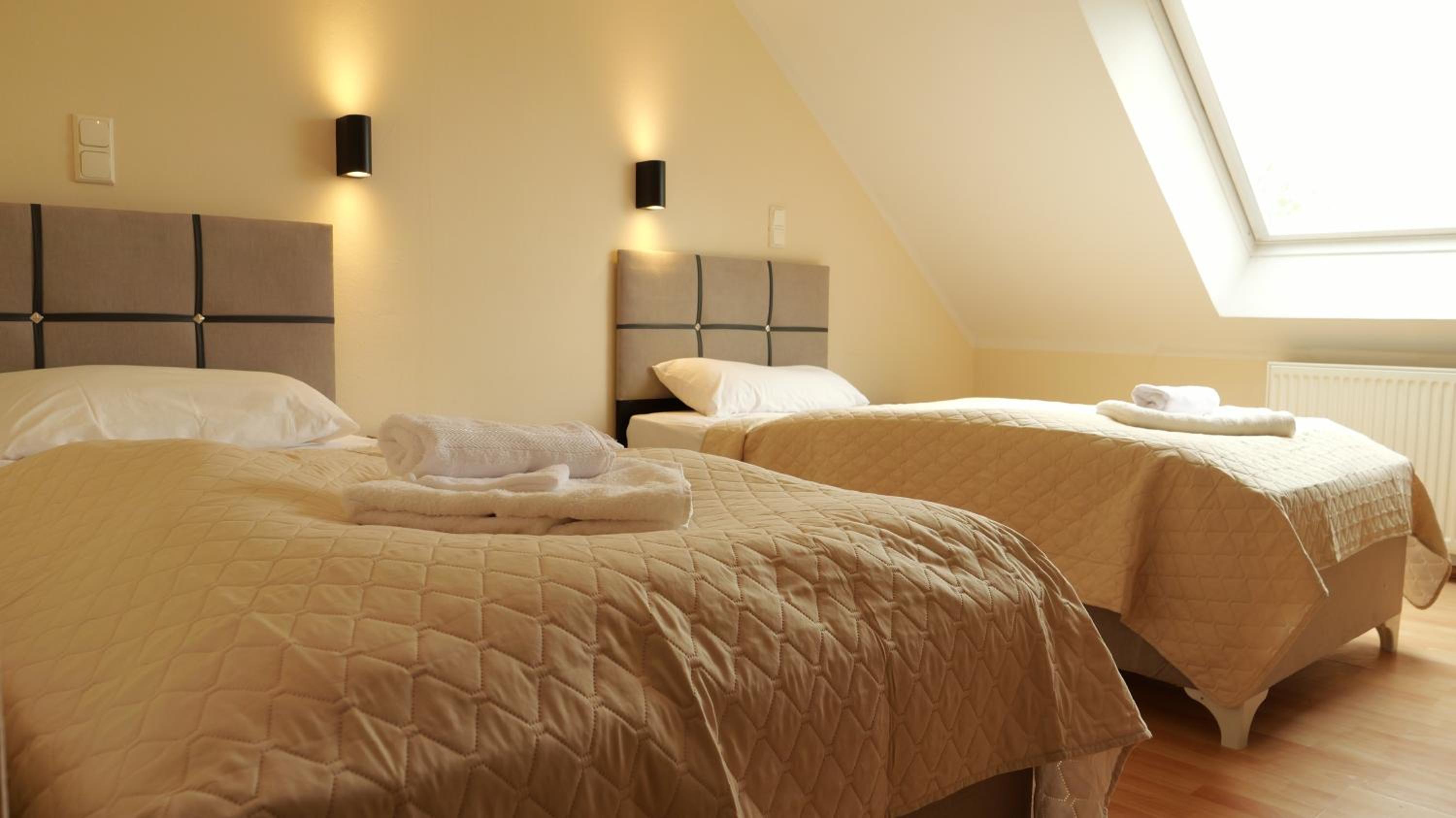 Standard Twin Room with Garden View photo 1