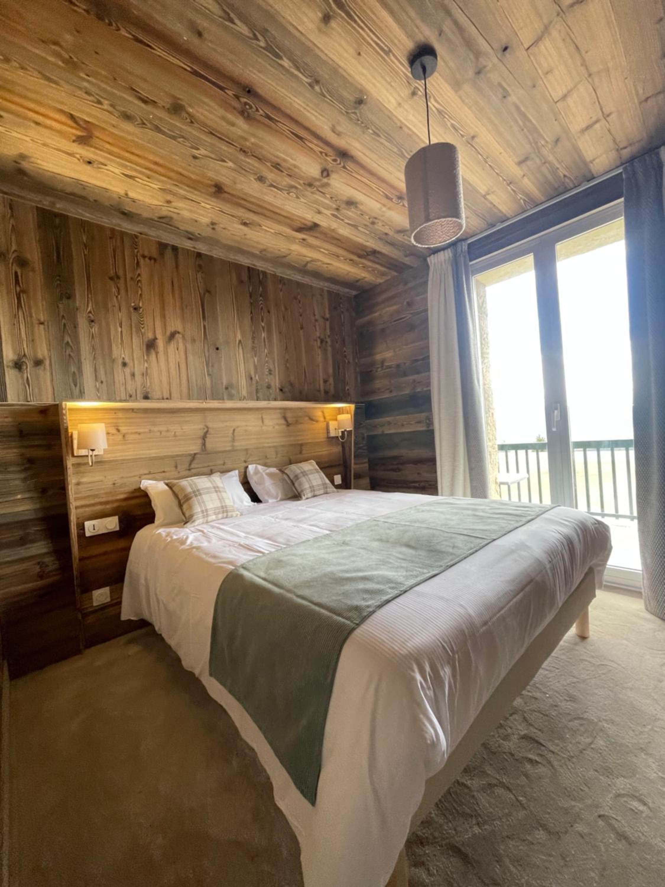 Deluxe Double or Twin Room - Photo 4