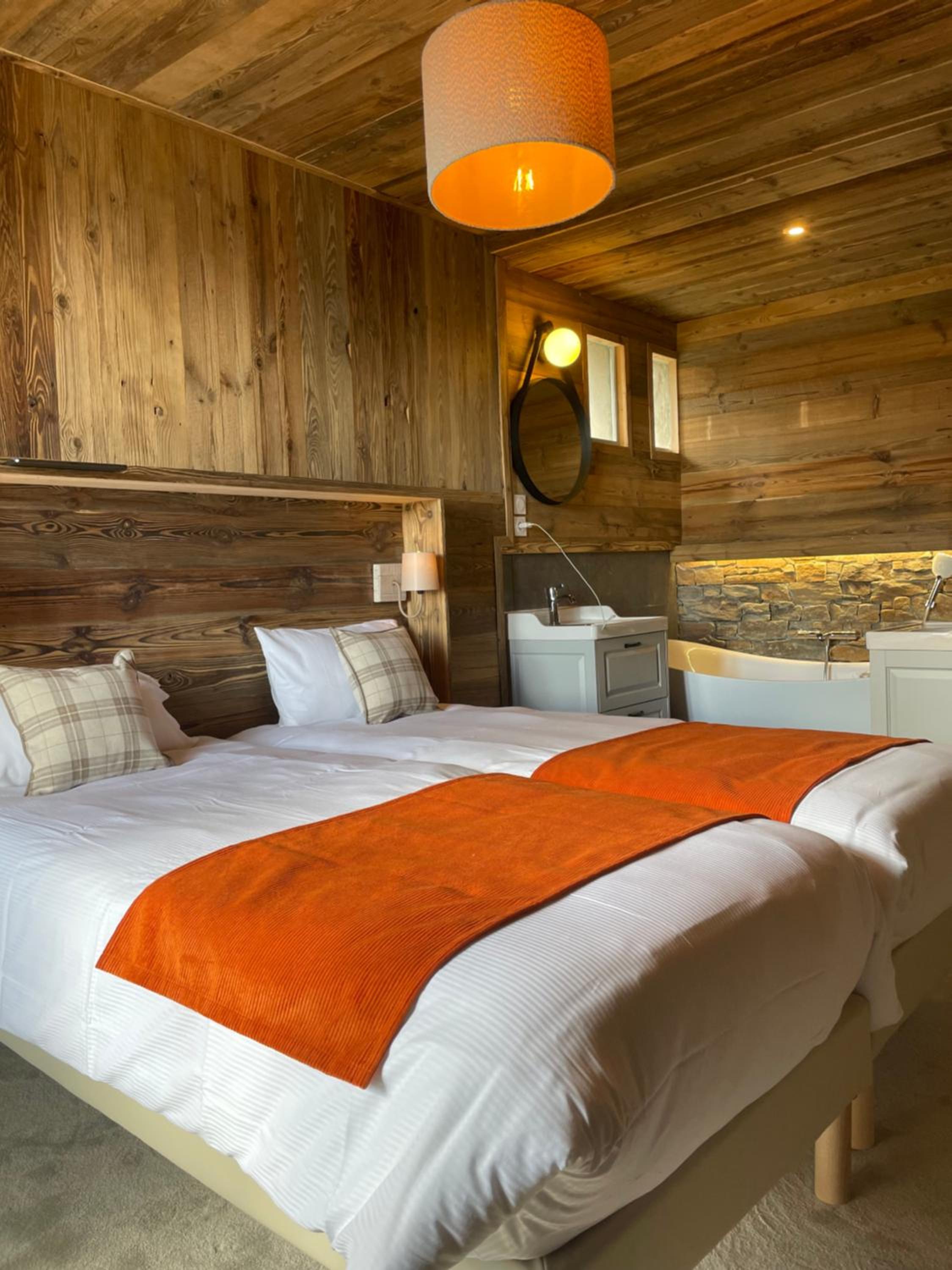 Deluxe Double or Twin Room - Photo 3