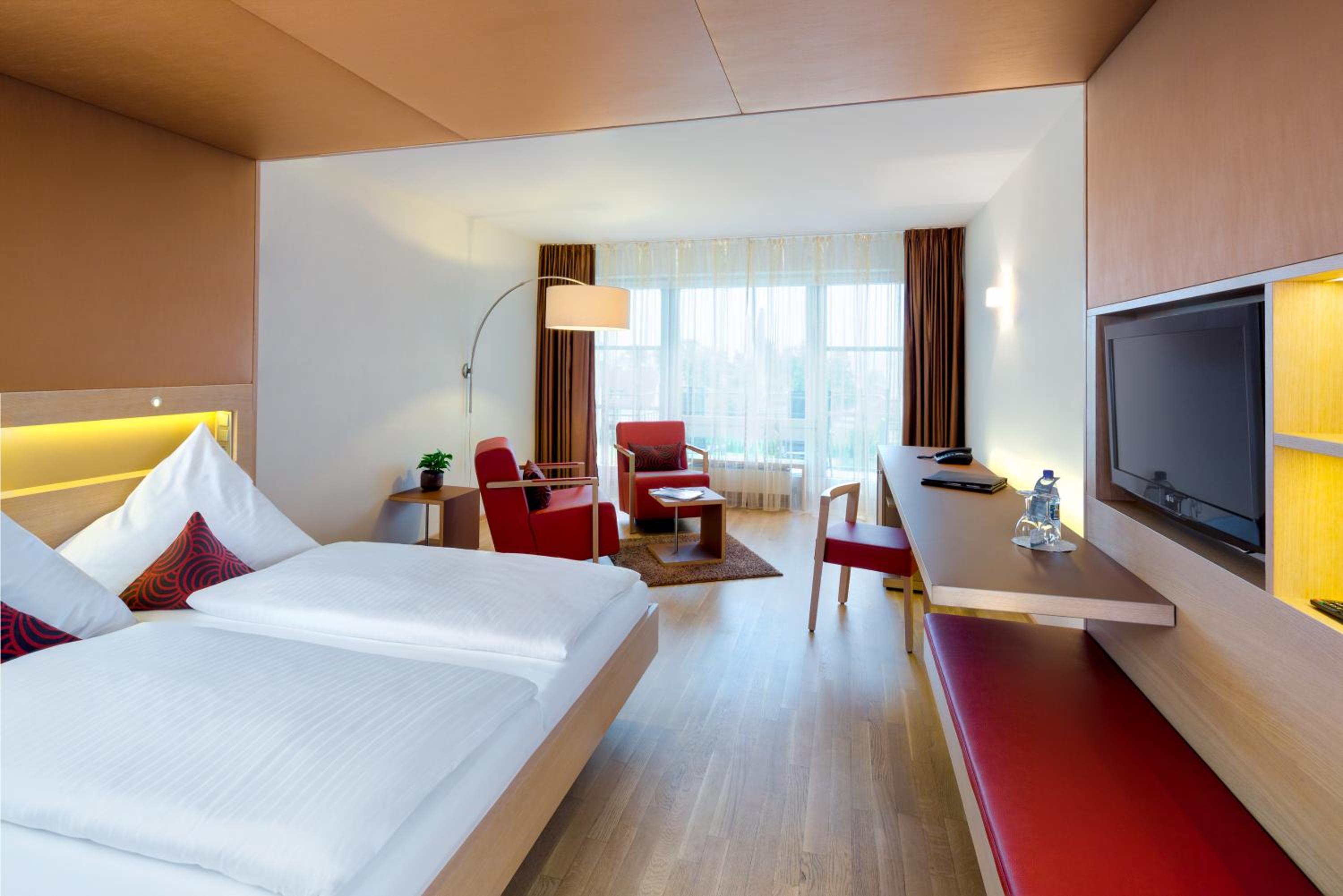 Superior Double Room with Balcony photo 2