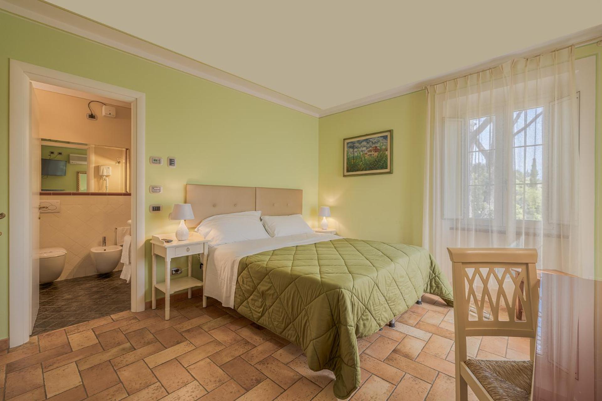 Double Room photo 2