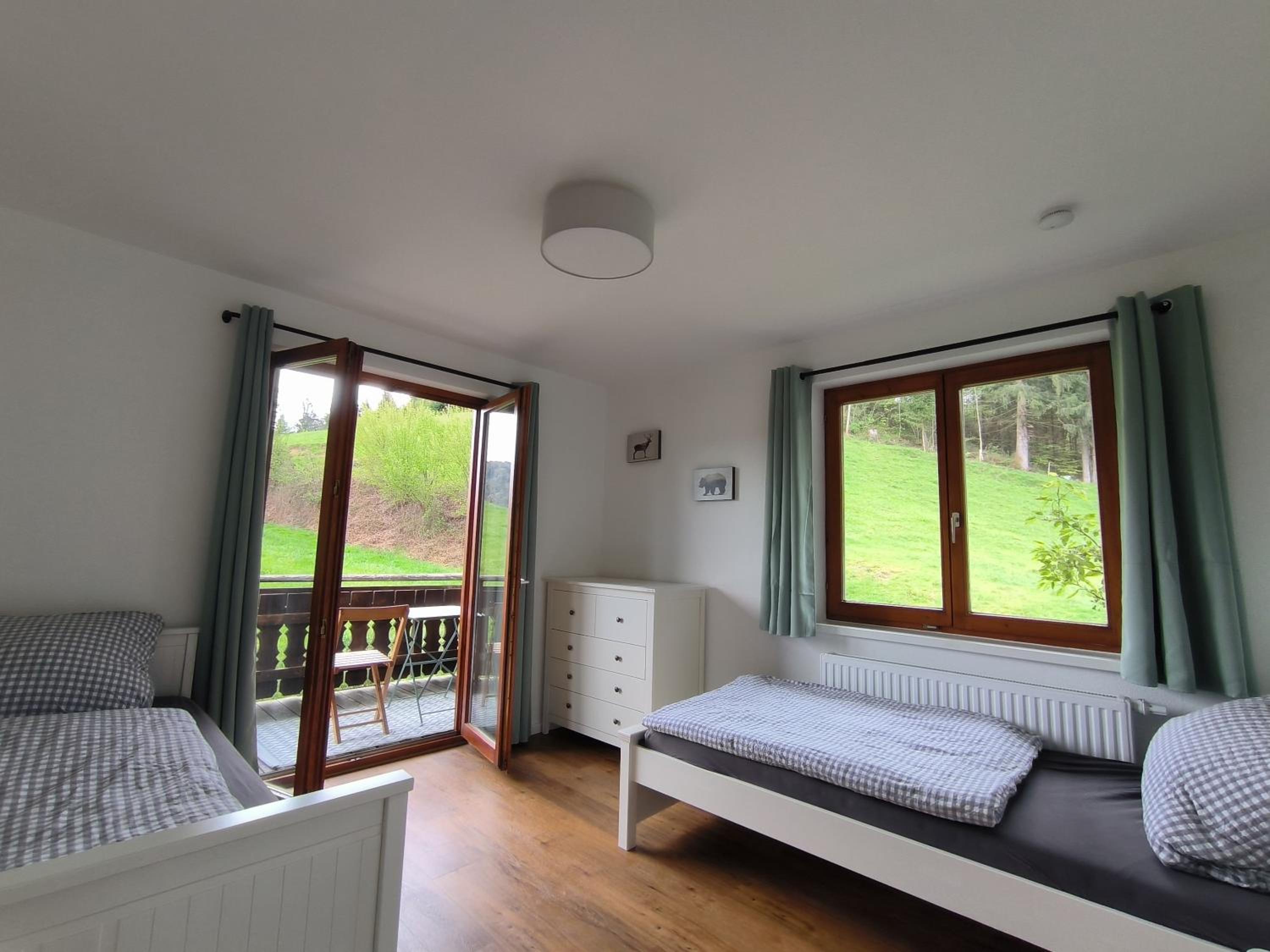 Two-Bedroom Apartment with Balcony photo 2