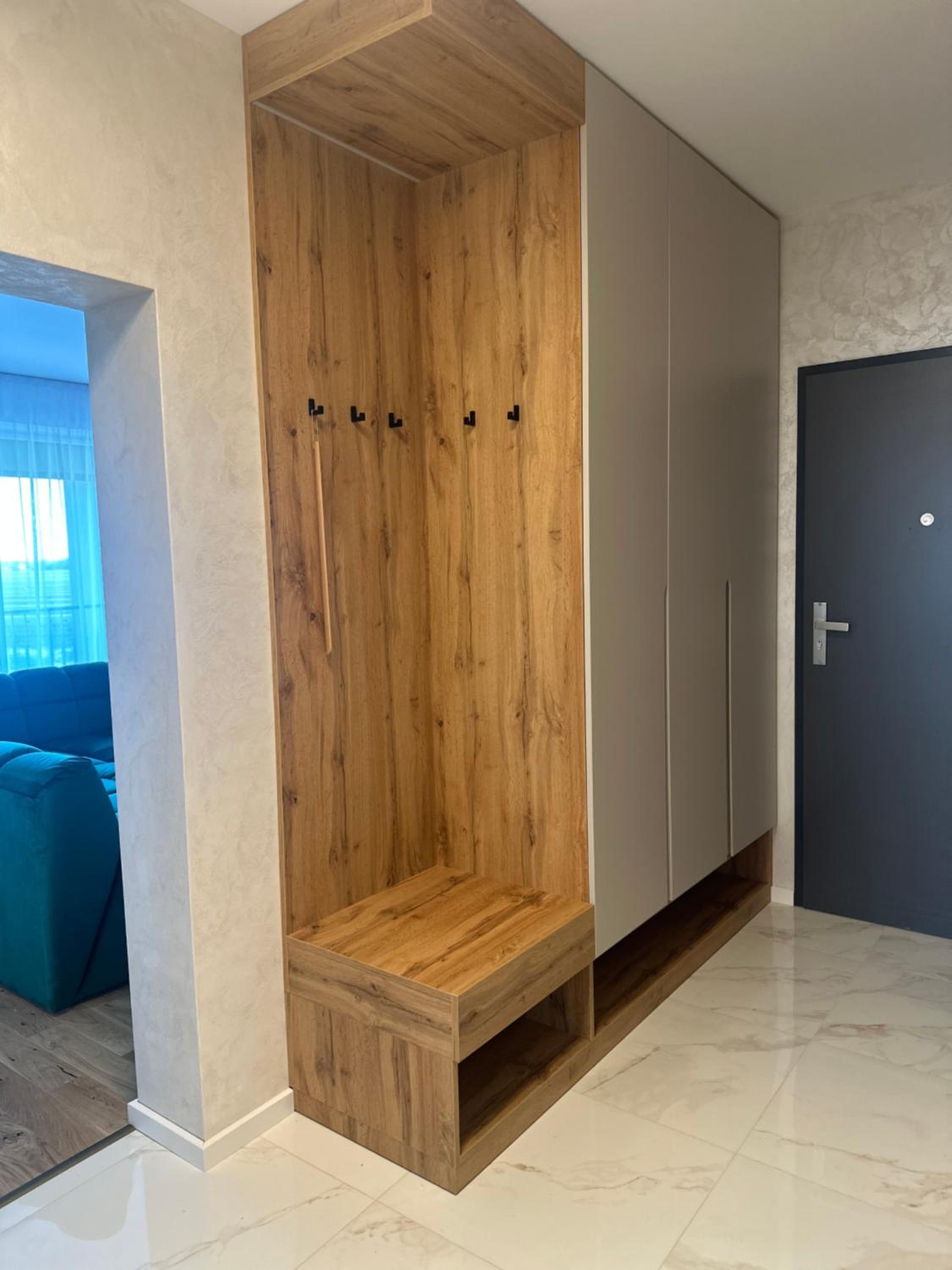 Two-Bedroom Apartment with Balcony photo 2