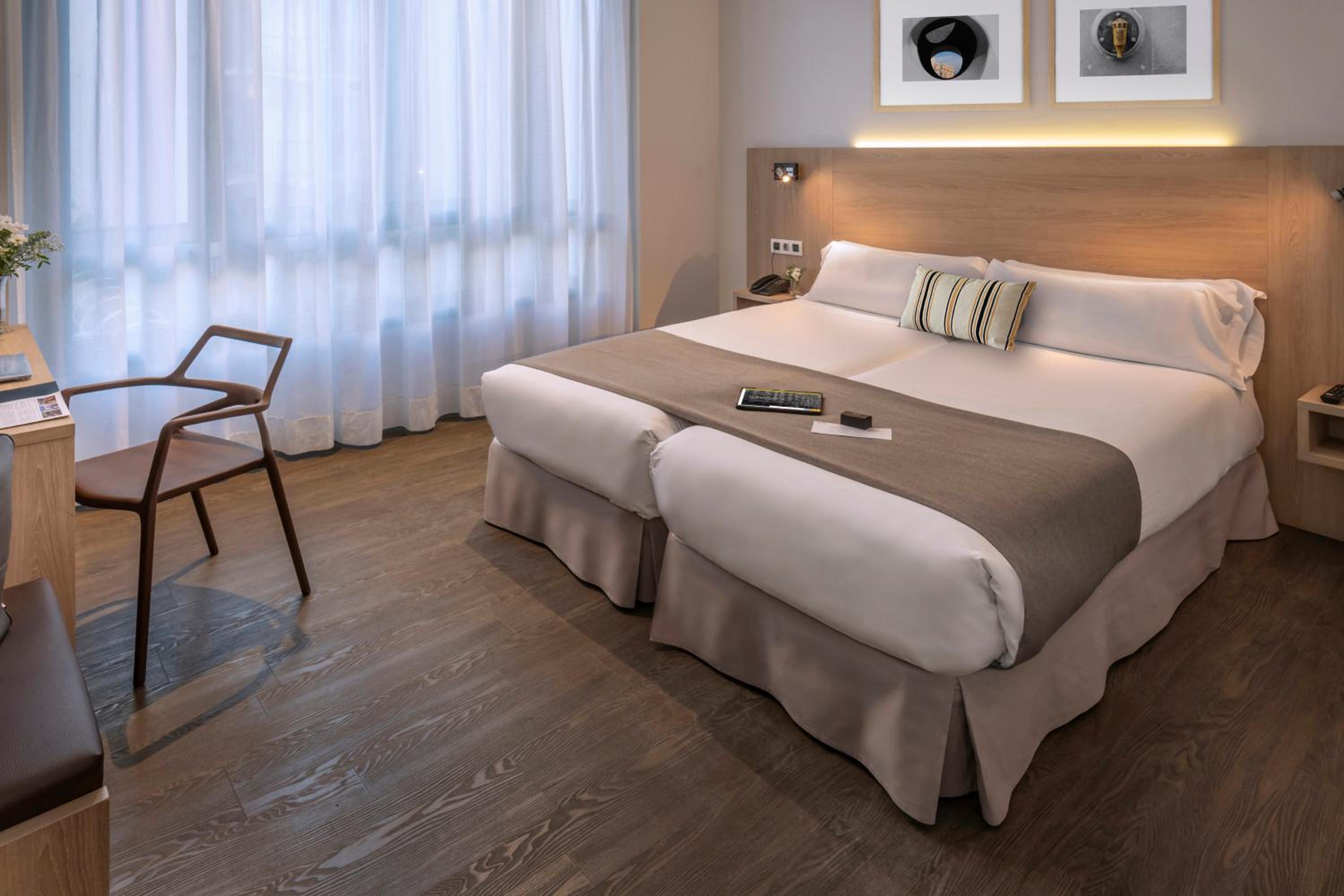 Hotel SERHS Rivoli Rambla - Photo 43