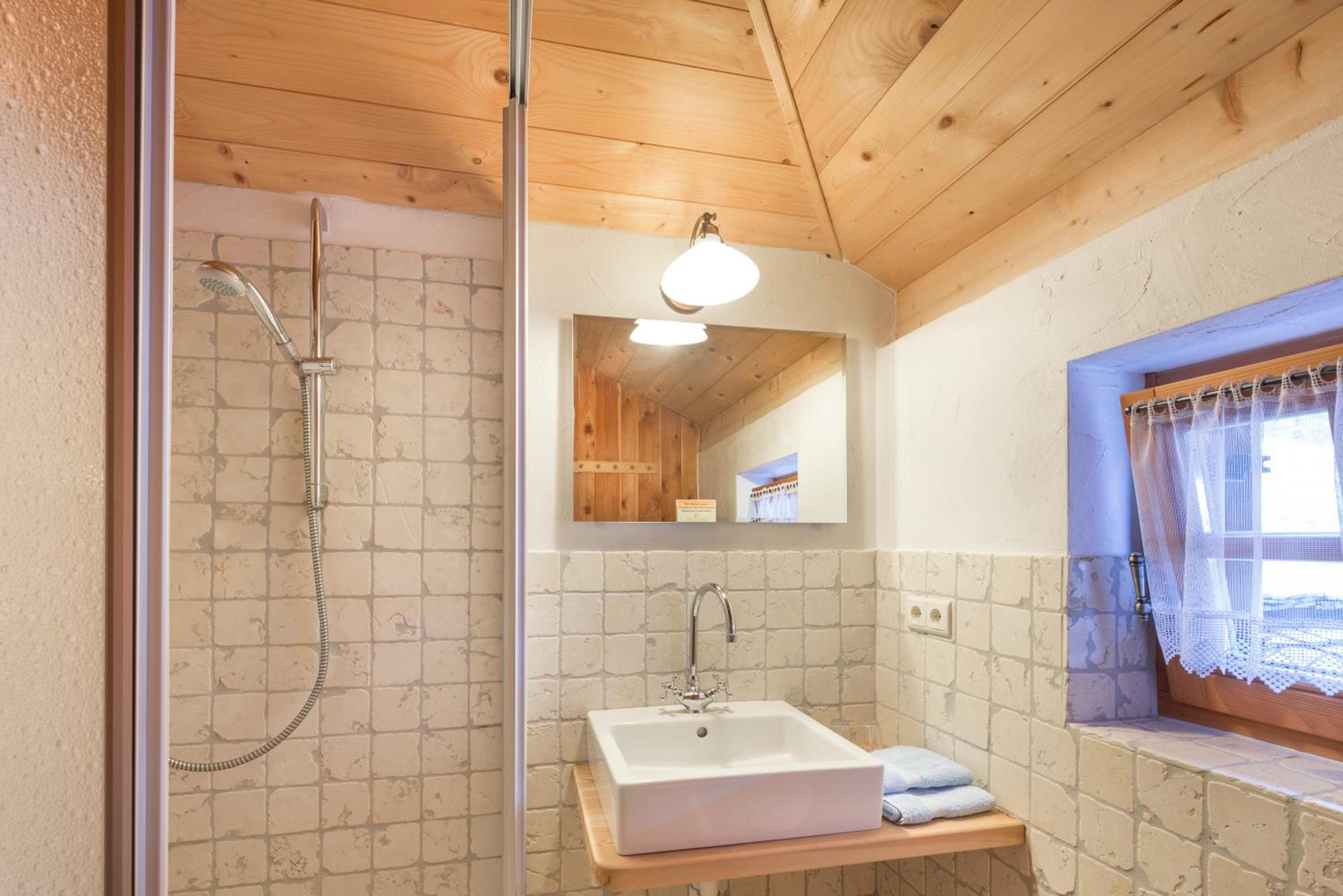 Double Room With Private Bathroom photo 2