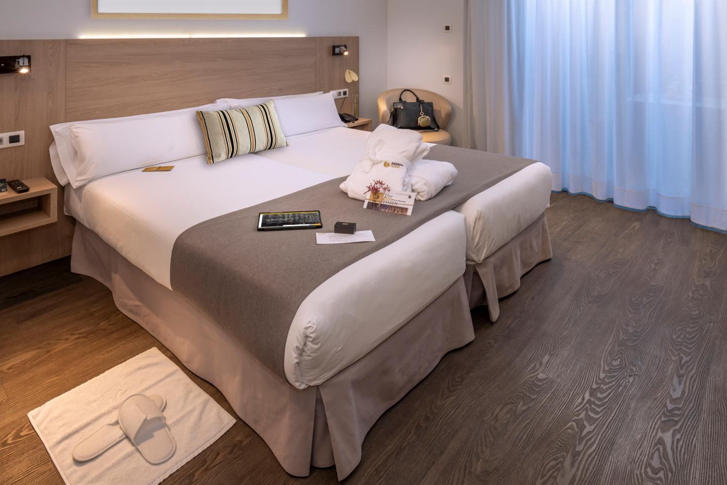 Hotel SERHS Rivoli Rambla - Photo 75