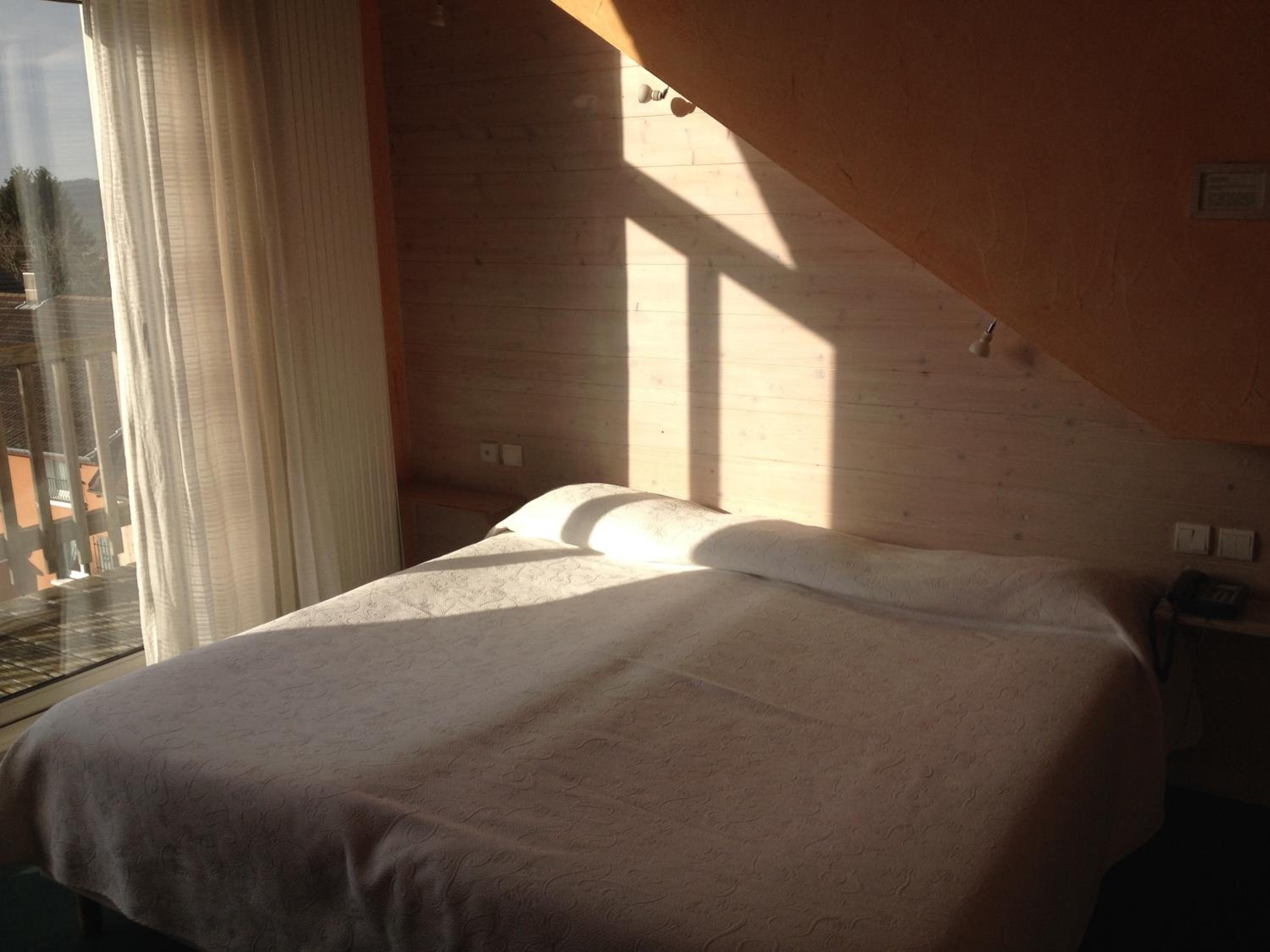 Standard Double or Twin Room photo 2