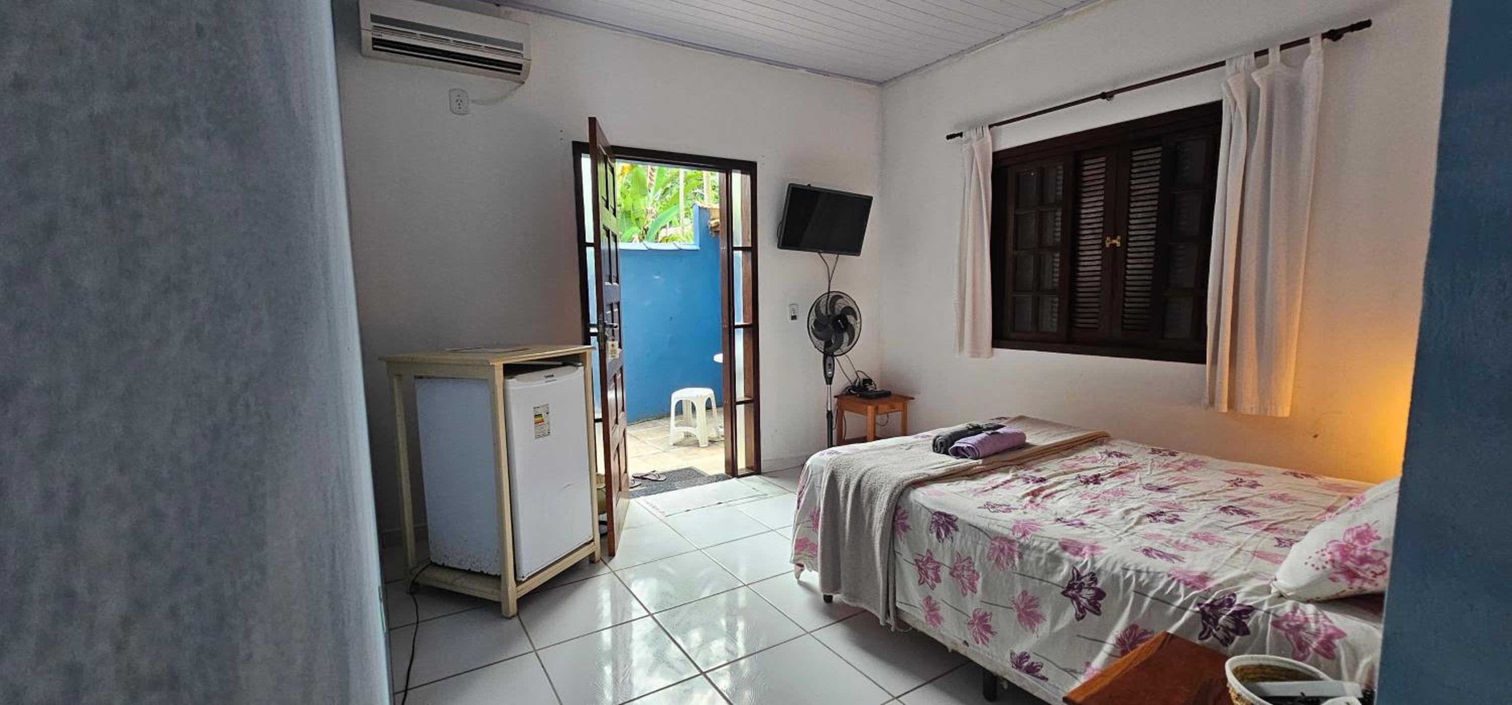 Triple Room with Private Bathroom - Photo 1
