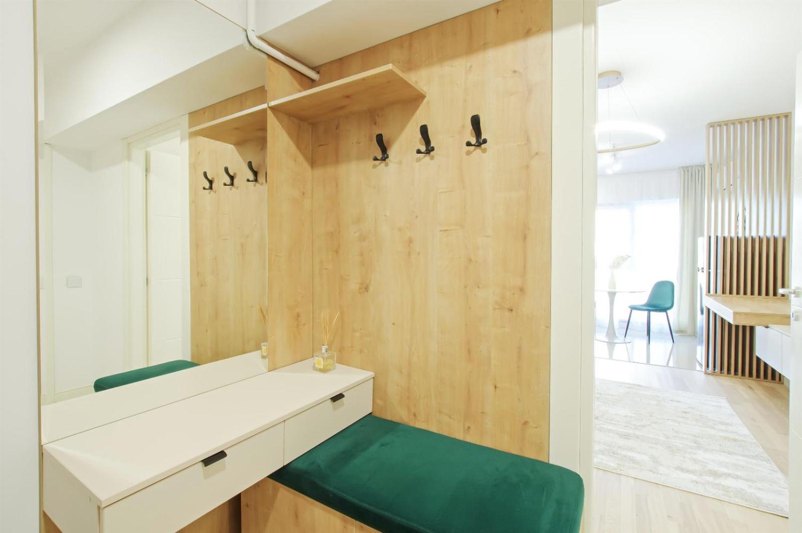 One-Bedroom Apartment - Non-Smoking photo 1