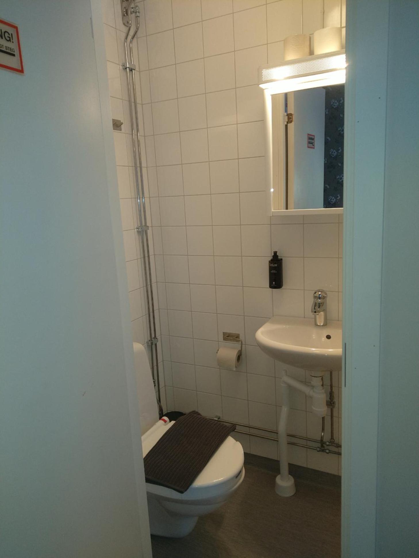 Suite - Photo 10