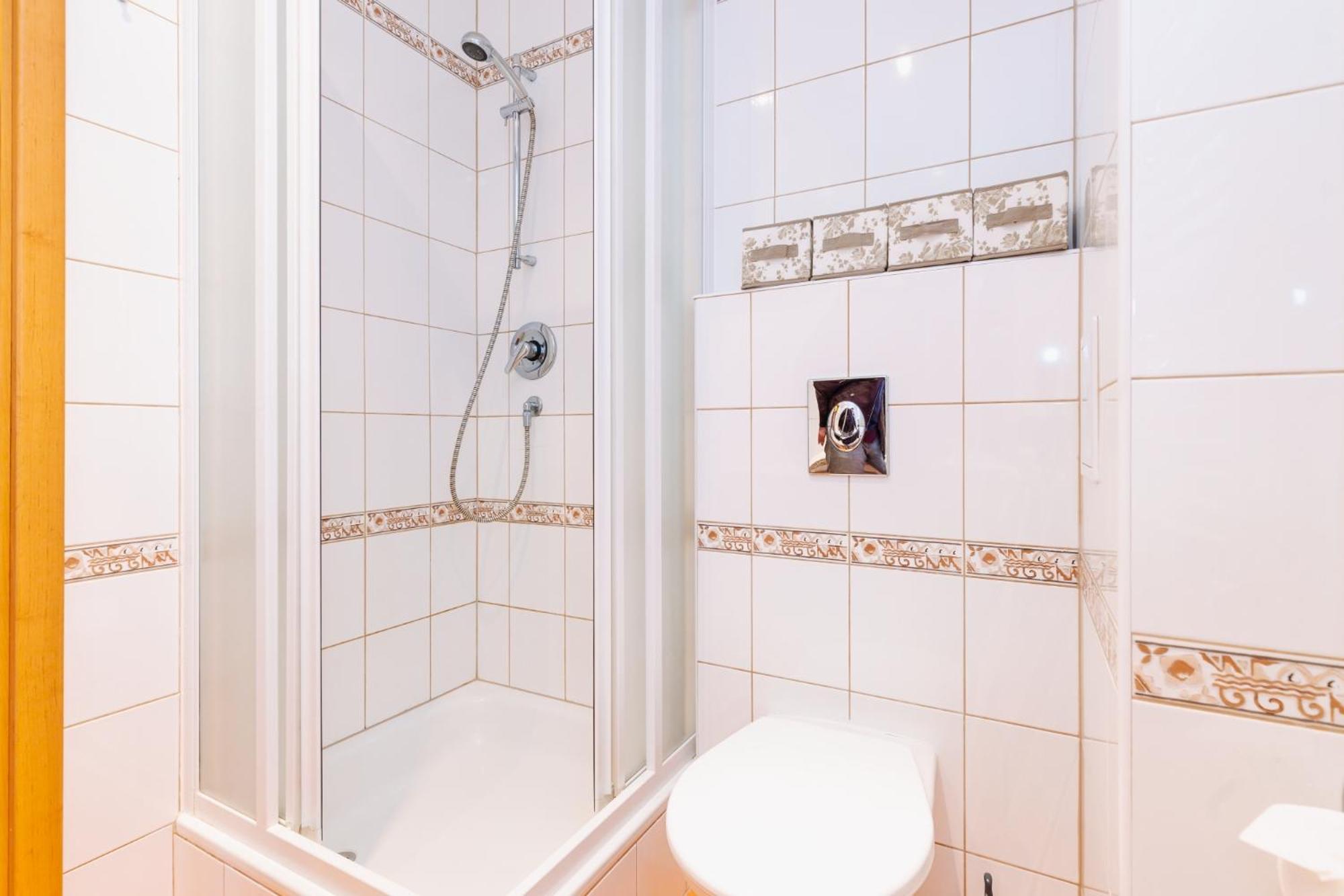 Deluxe Suite photo 3