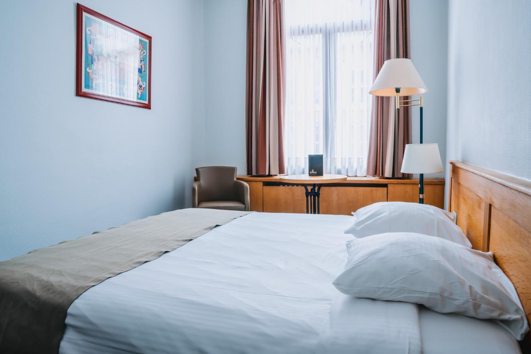 Budget Double Room photo 1