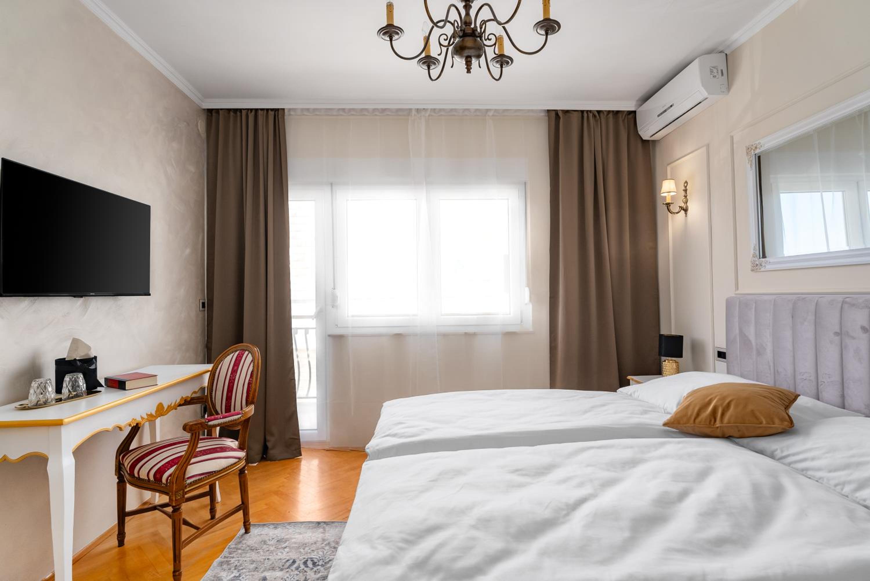 Standard Double Room photo 1