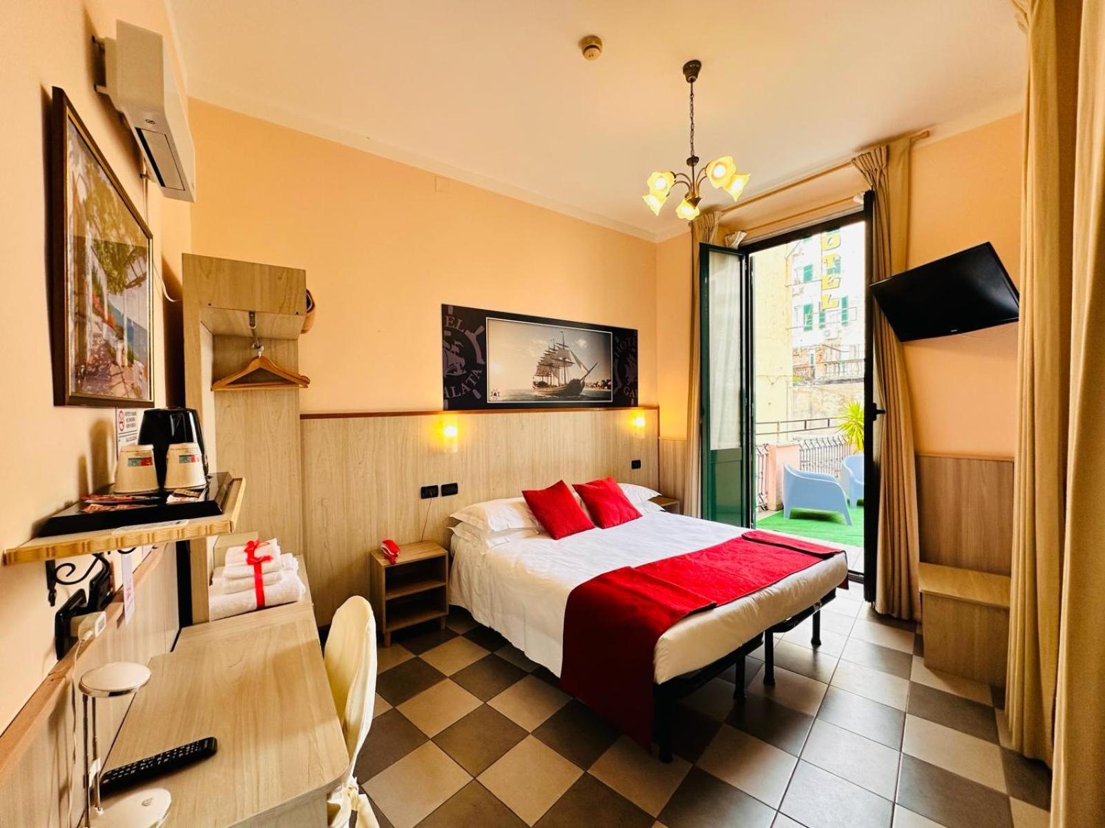 Double Room with Terrace