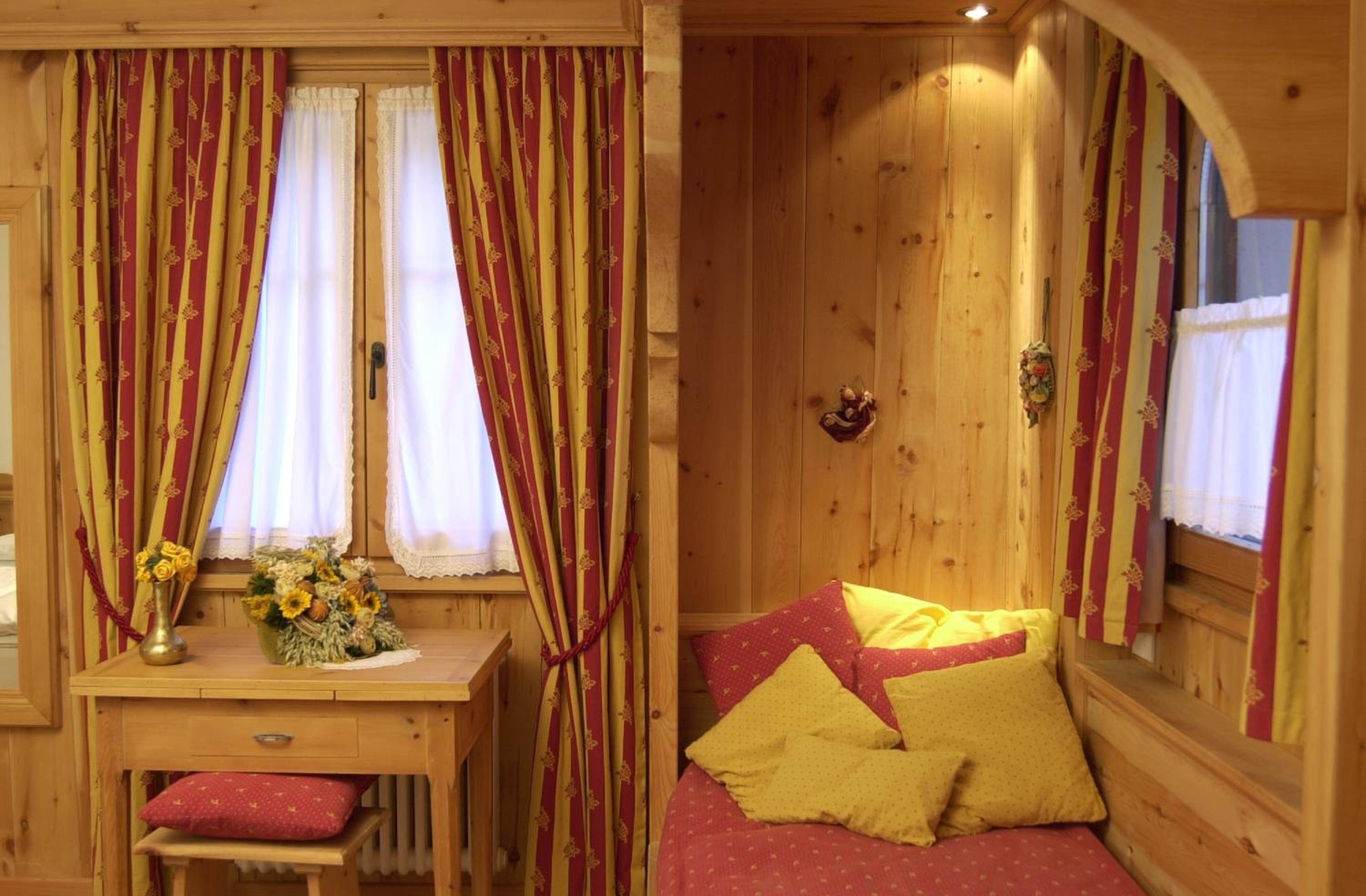 Double or Twin Room photo 3