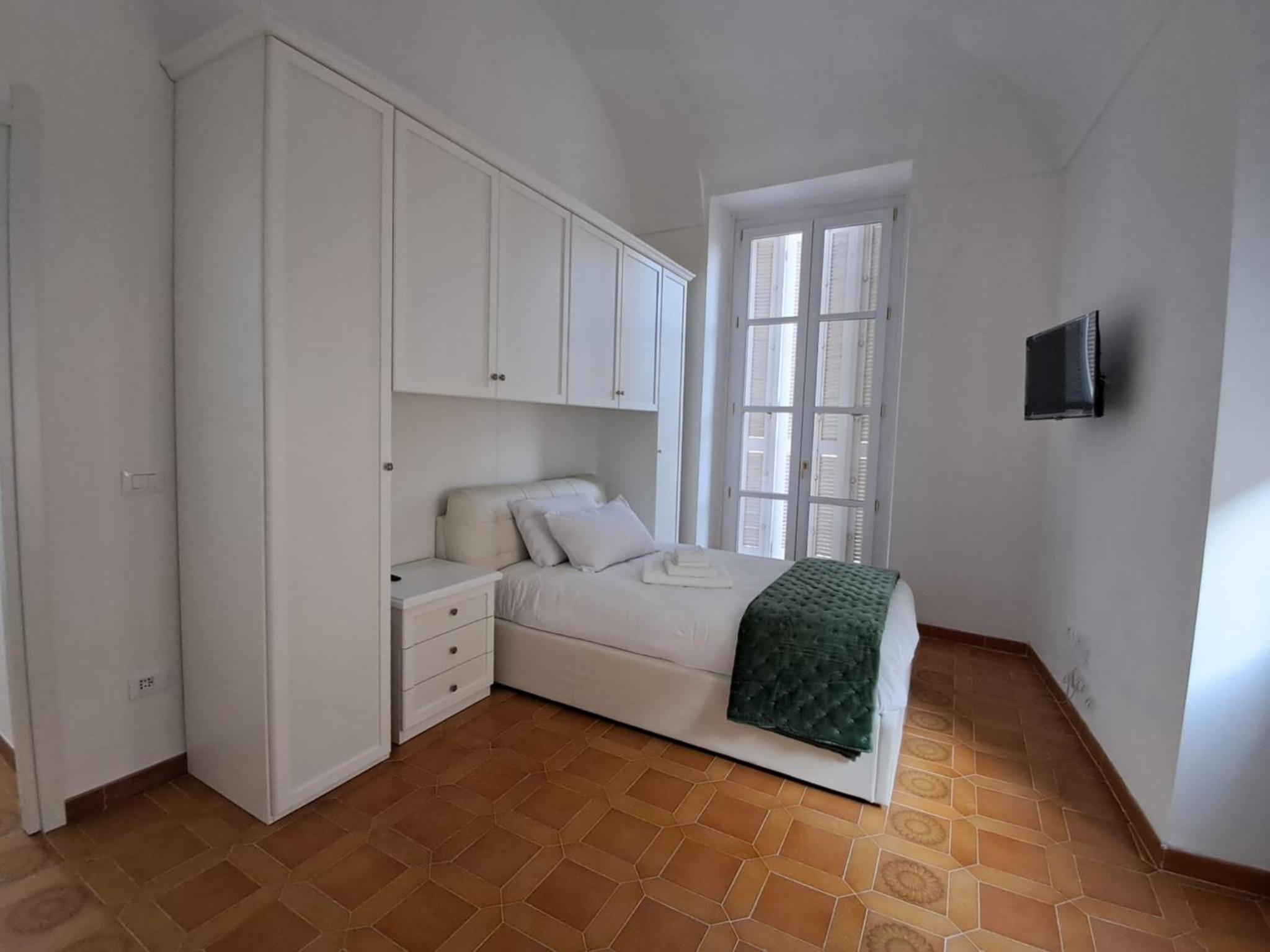 Three-Bedroom Apartment photo 1