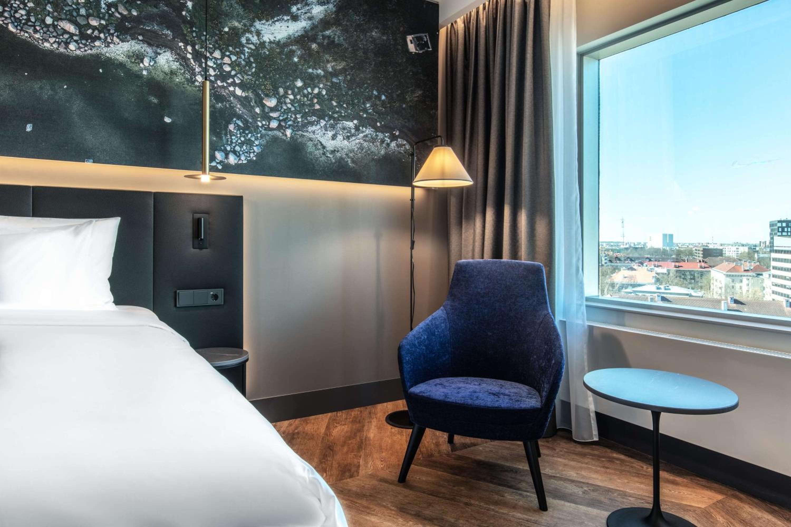 Collection Superior Room with Old Town View - Photo 6
