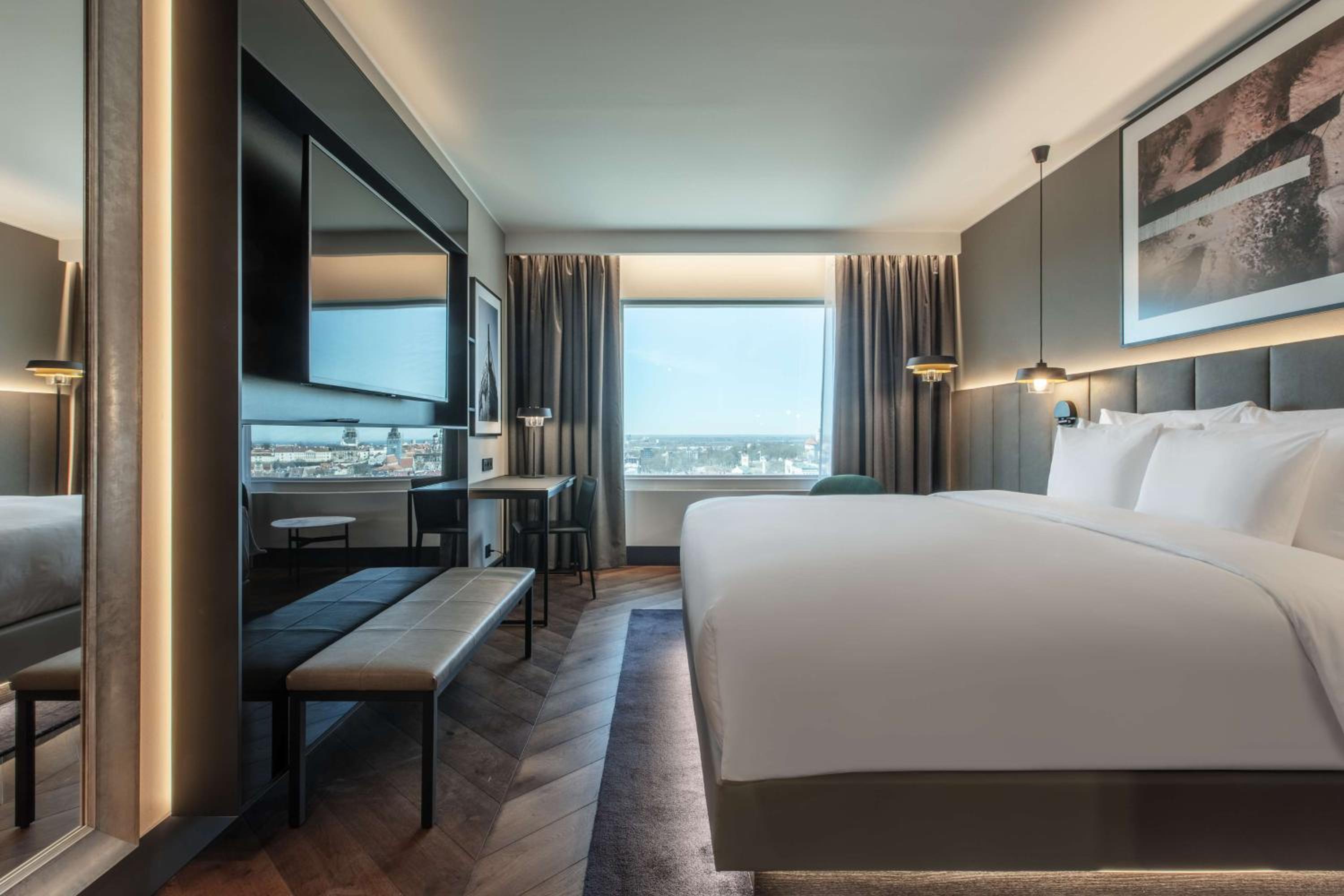 Collection Premium Room with Old Town View - Photo 4