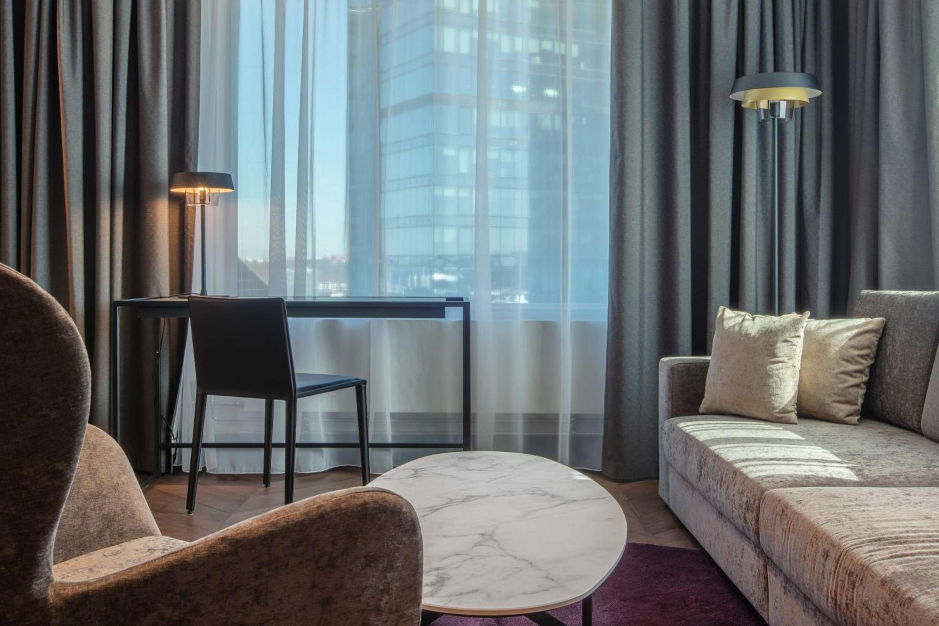 Suite with City View - Photo 1
