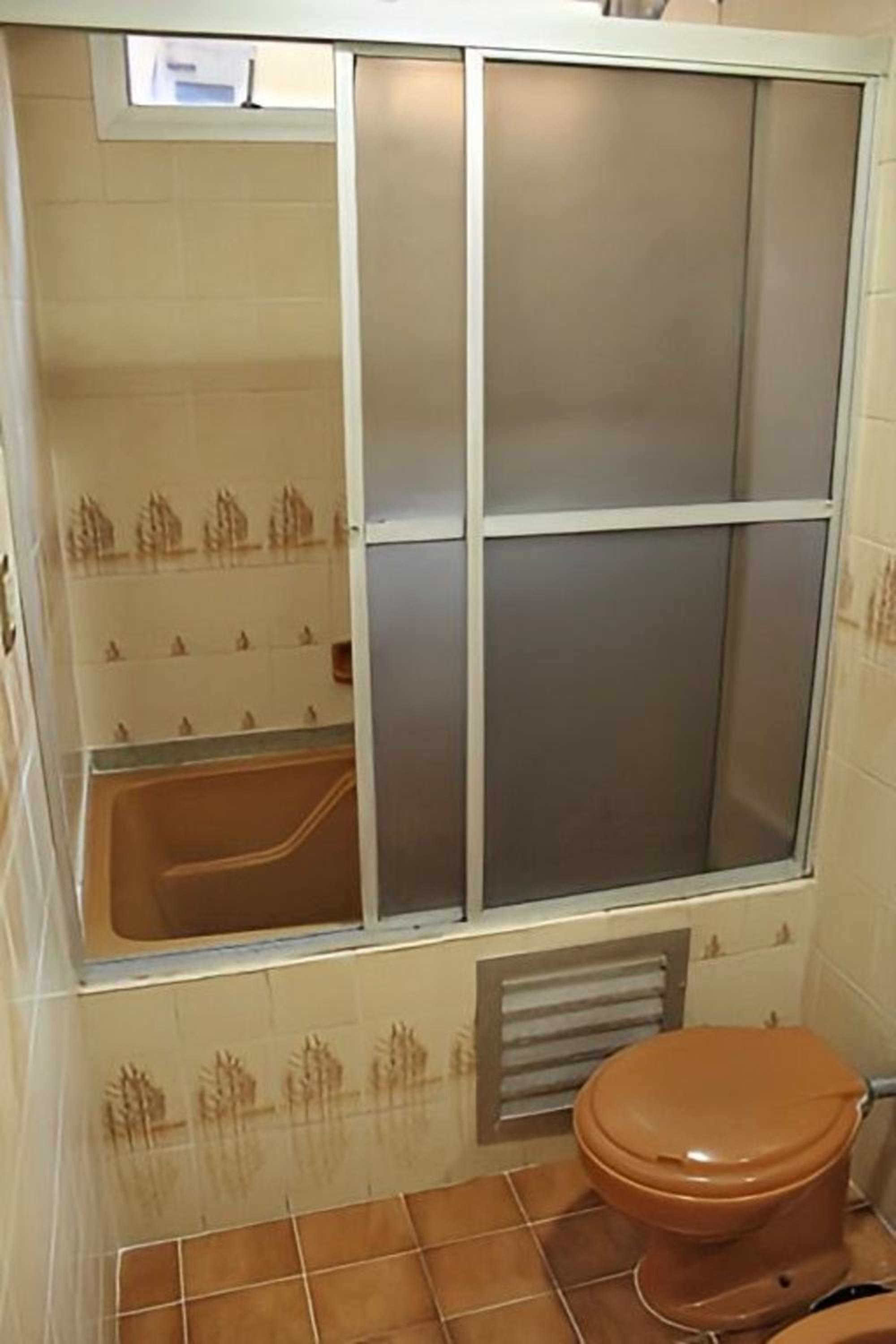 Executive Suite - Photo 3