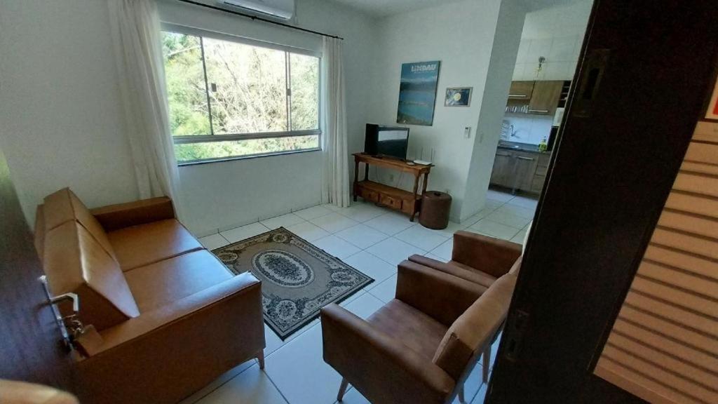 One-Bedroom Apartment with River View photo 1